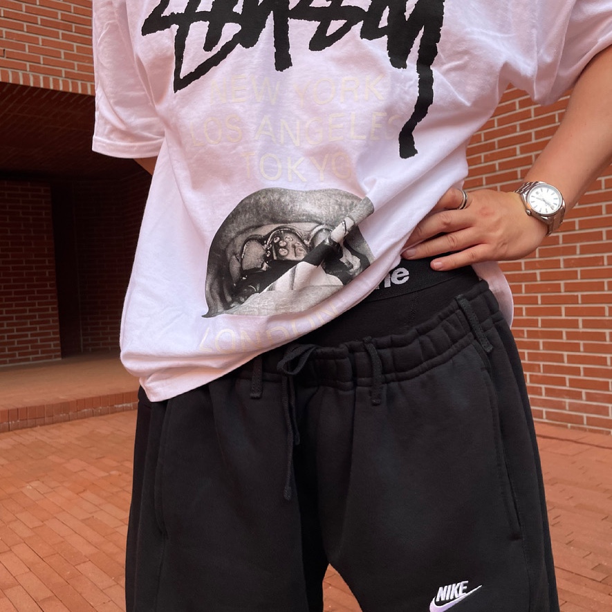 Stussy x Rick Owens 40 WT T-Shirt, Supreme Hanes Boxer Briefs Black (4 Pack) 착용 스타일