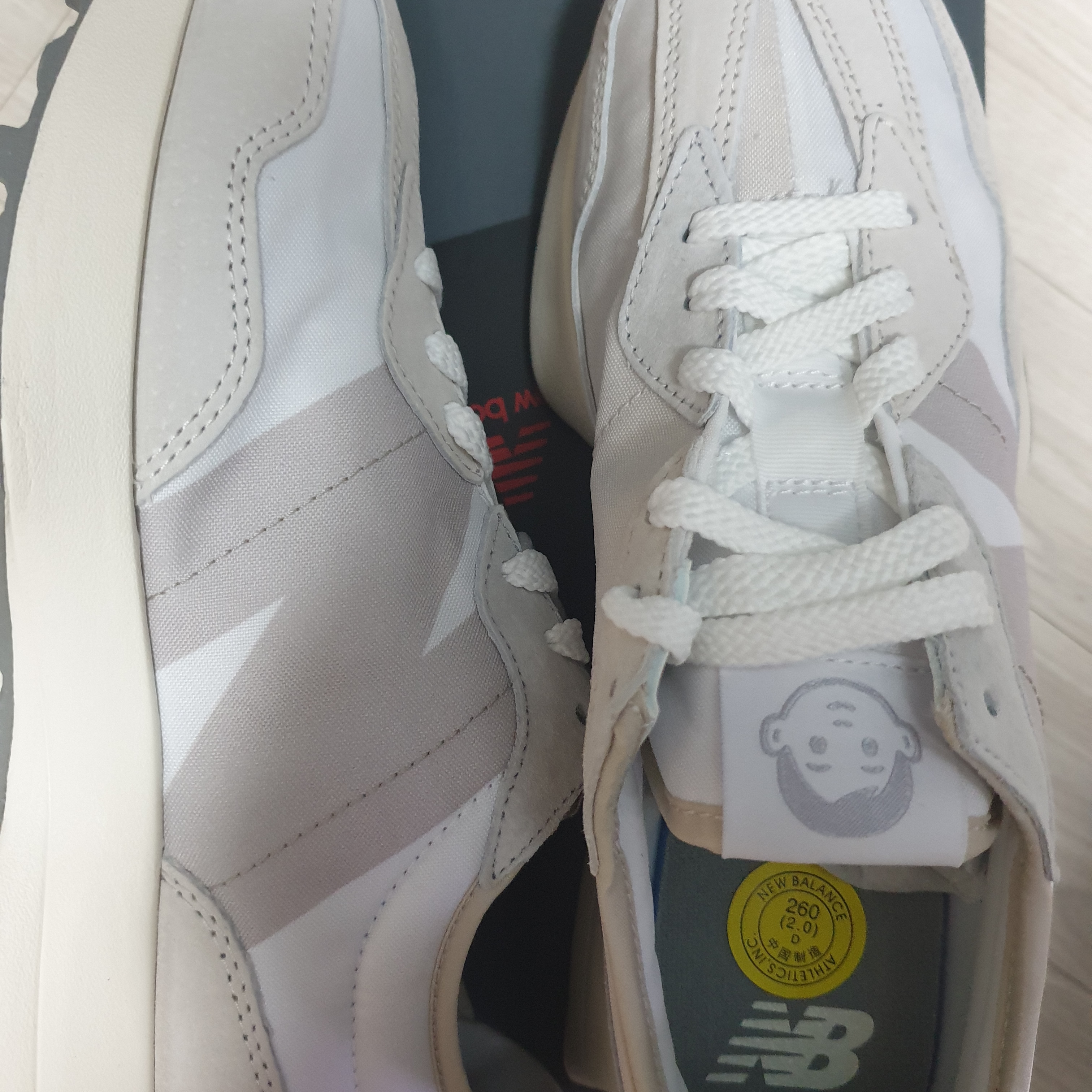 New Balance x Noritake 327 Beige 착용 스타일