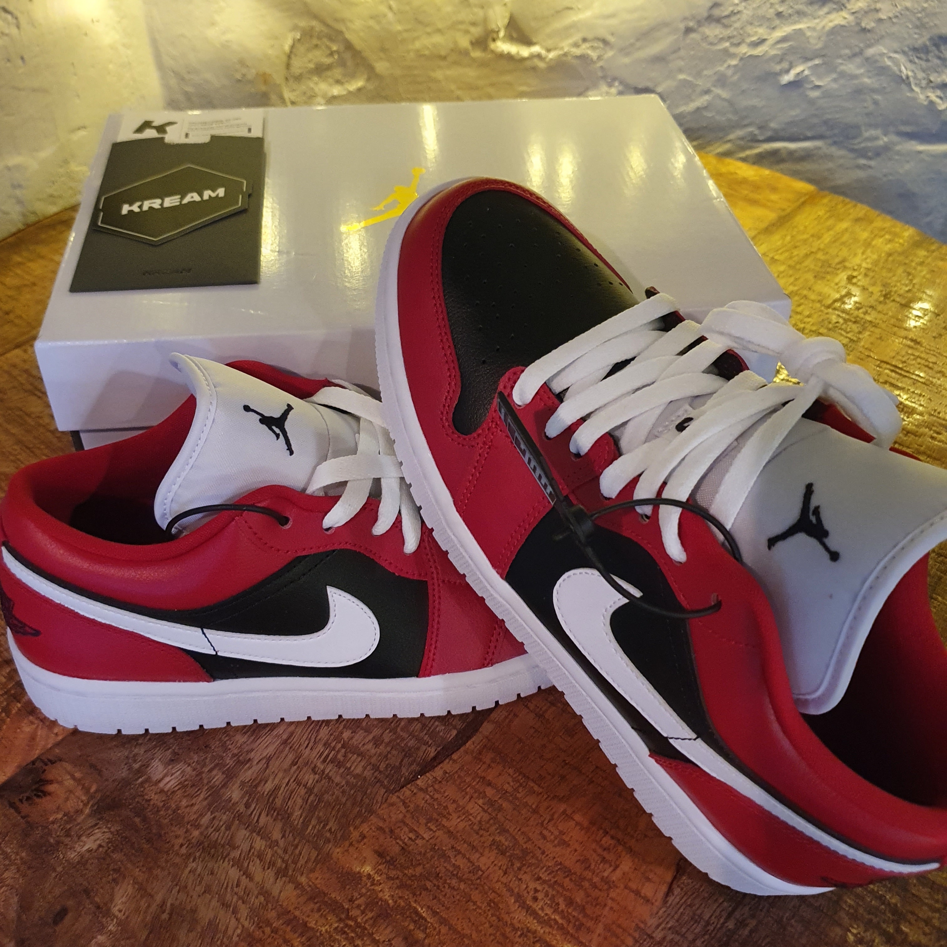(W) Jordan 1 Low Chicago Flip 착용 스타일 - 2