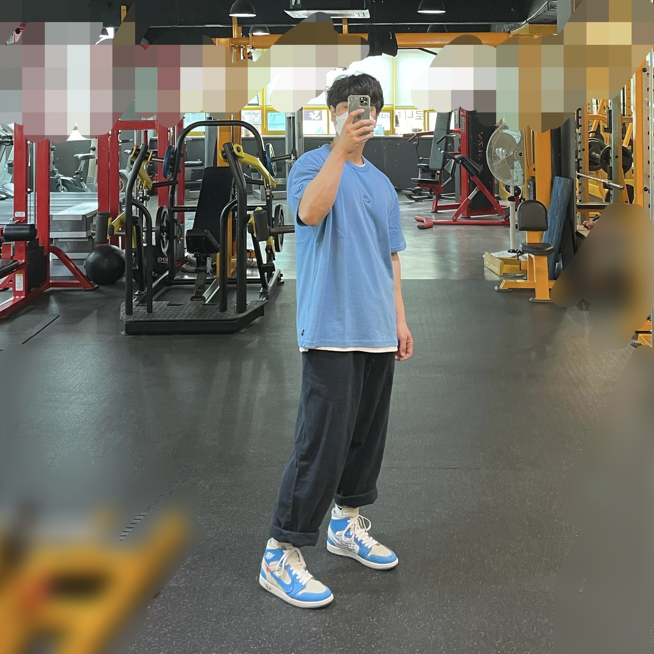 Jordan 1 x Off-White Retro High University Blue 착용 스타일