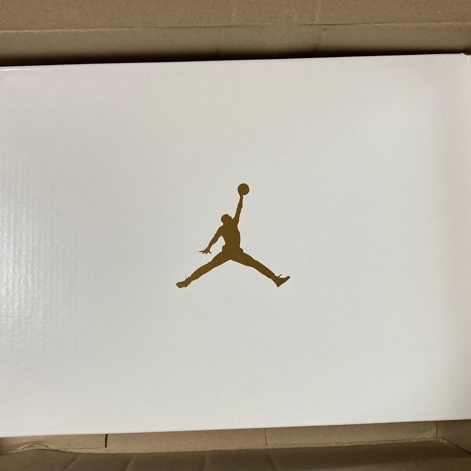 (W) Jordan 1 Mid White Black University Blue 착용 스타일 - 1