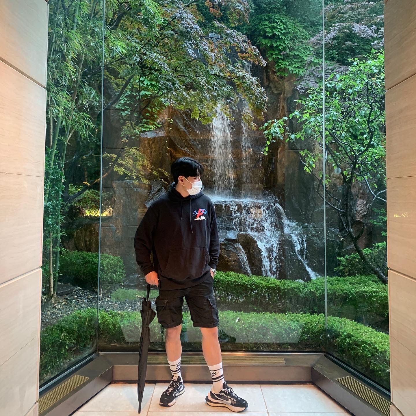 Palace P-Zen Hood Black - 20FW, Nike x Sacai VaporWaffle Black White 착용 스타일 - 2