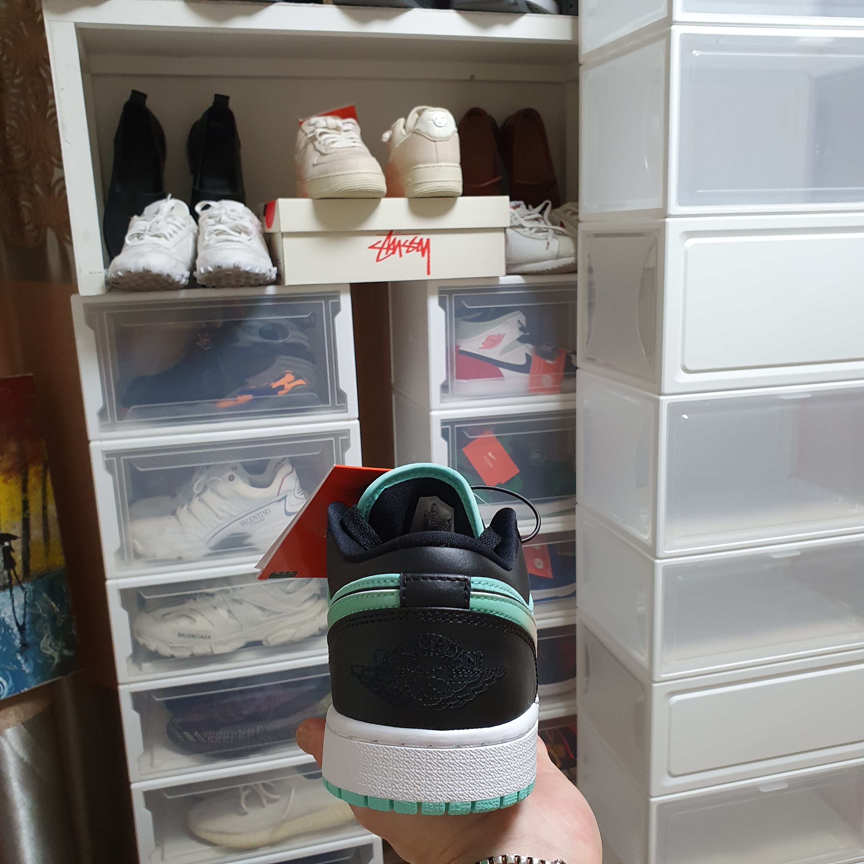 Jordan 1 Low SE Tropical Twist 착용 스타일 - 4