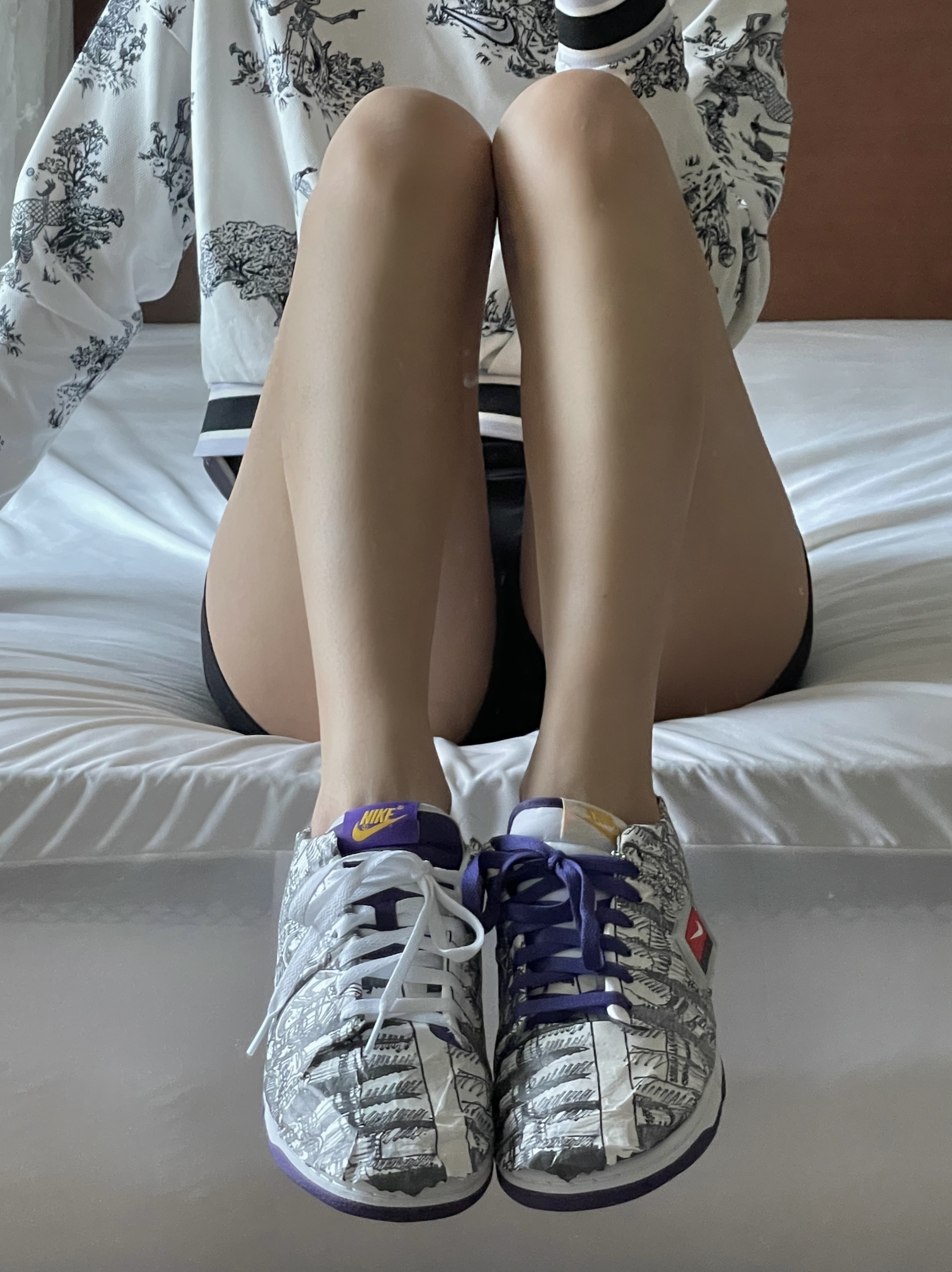 (W) Nike Dunk Low SE Flip 착용 스타일 - 1