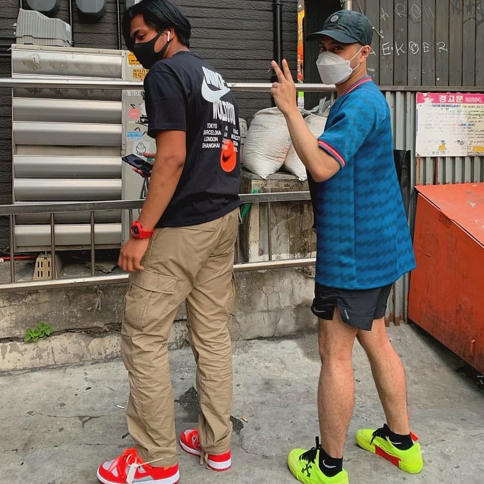 Nike x Off-White Dunk Low University Red, Supreme x Stone Island Painted Camo Nylon 6-Panel Dark Teal - 20FW 착용 스타일 - 2