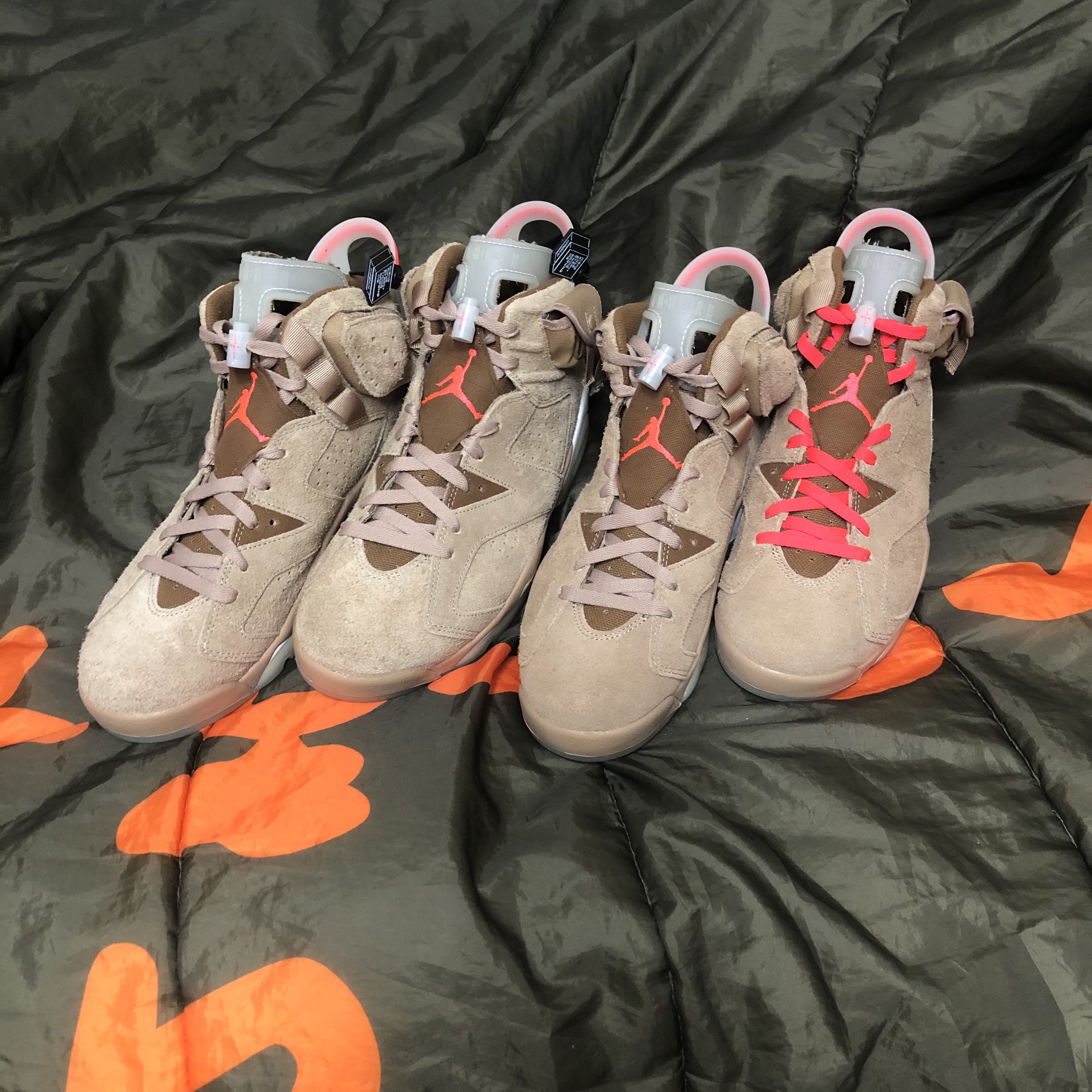 Jordan 6 x Travis Scott Retro SP British Khaki 착용 스타일 - 4