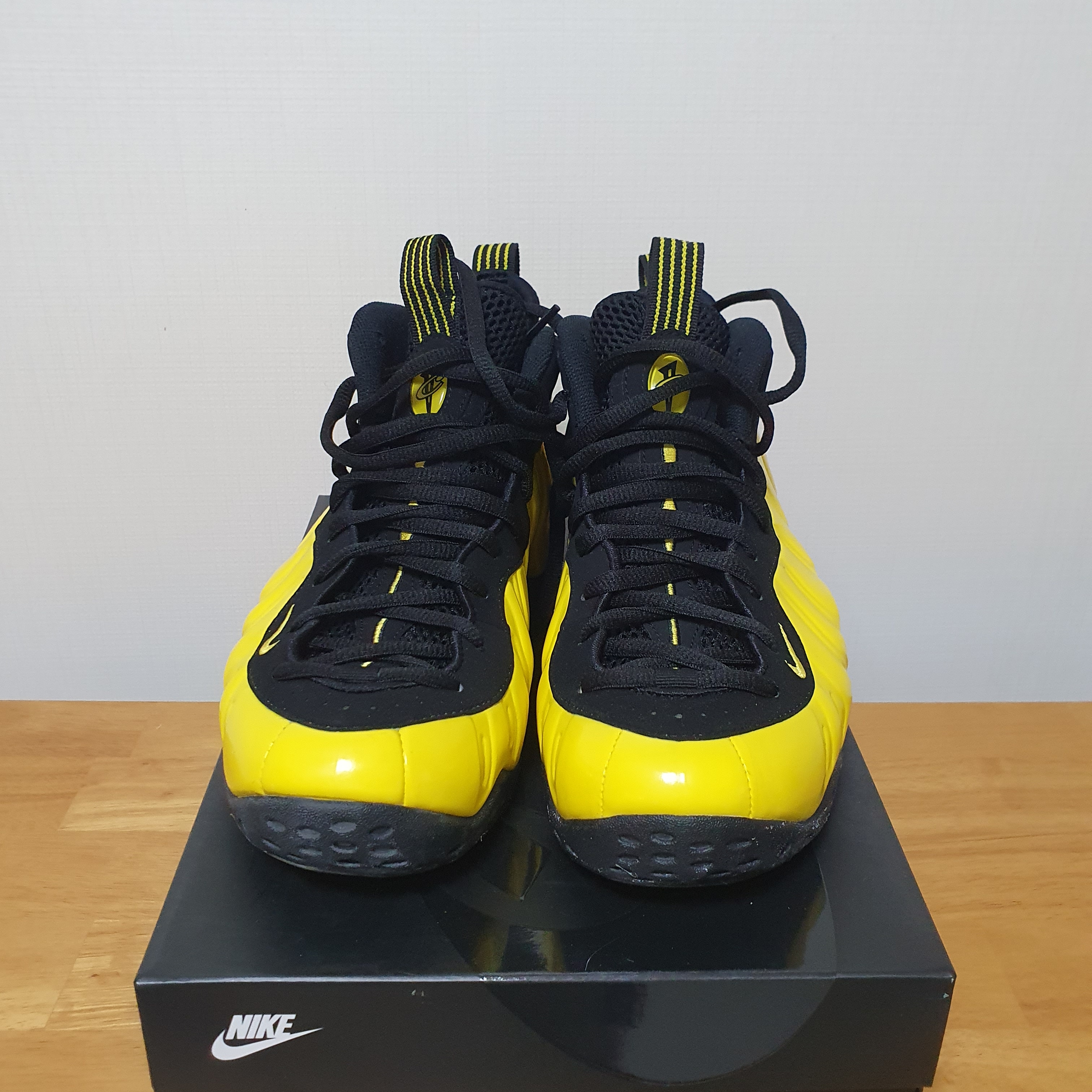Nike Air Foamposite One Wu-Tang Optic Yellow, (TD) Jordan 5 Retro Fire Red Silver Tongue 2020 착용 스타일 - 2