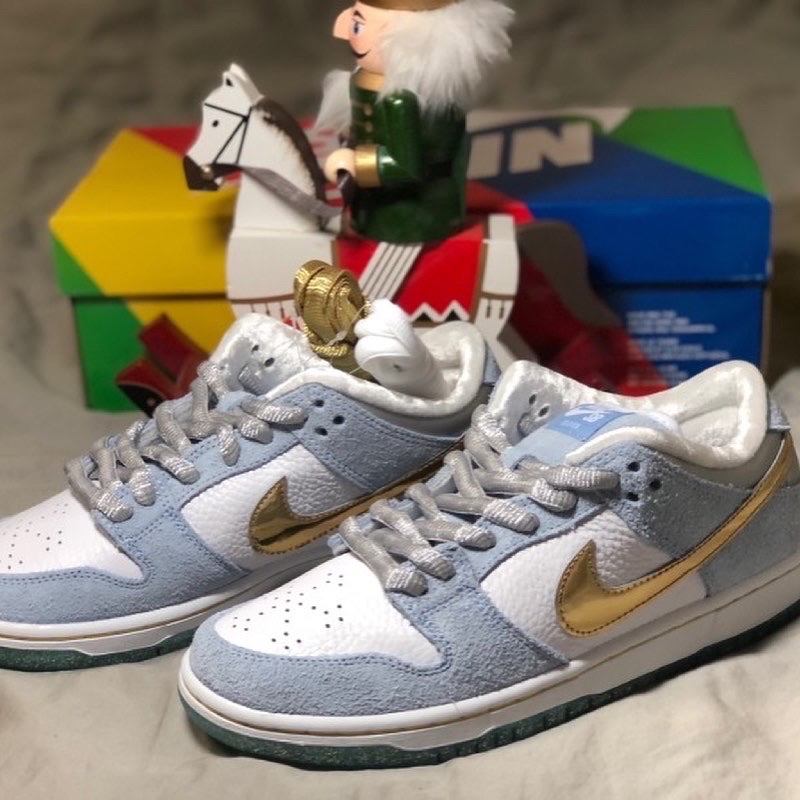 Nike x Sean Cliver SB Dunk Low Holiday Special 착용 스타일 - 2