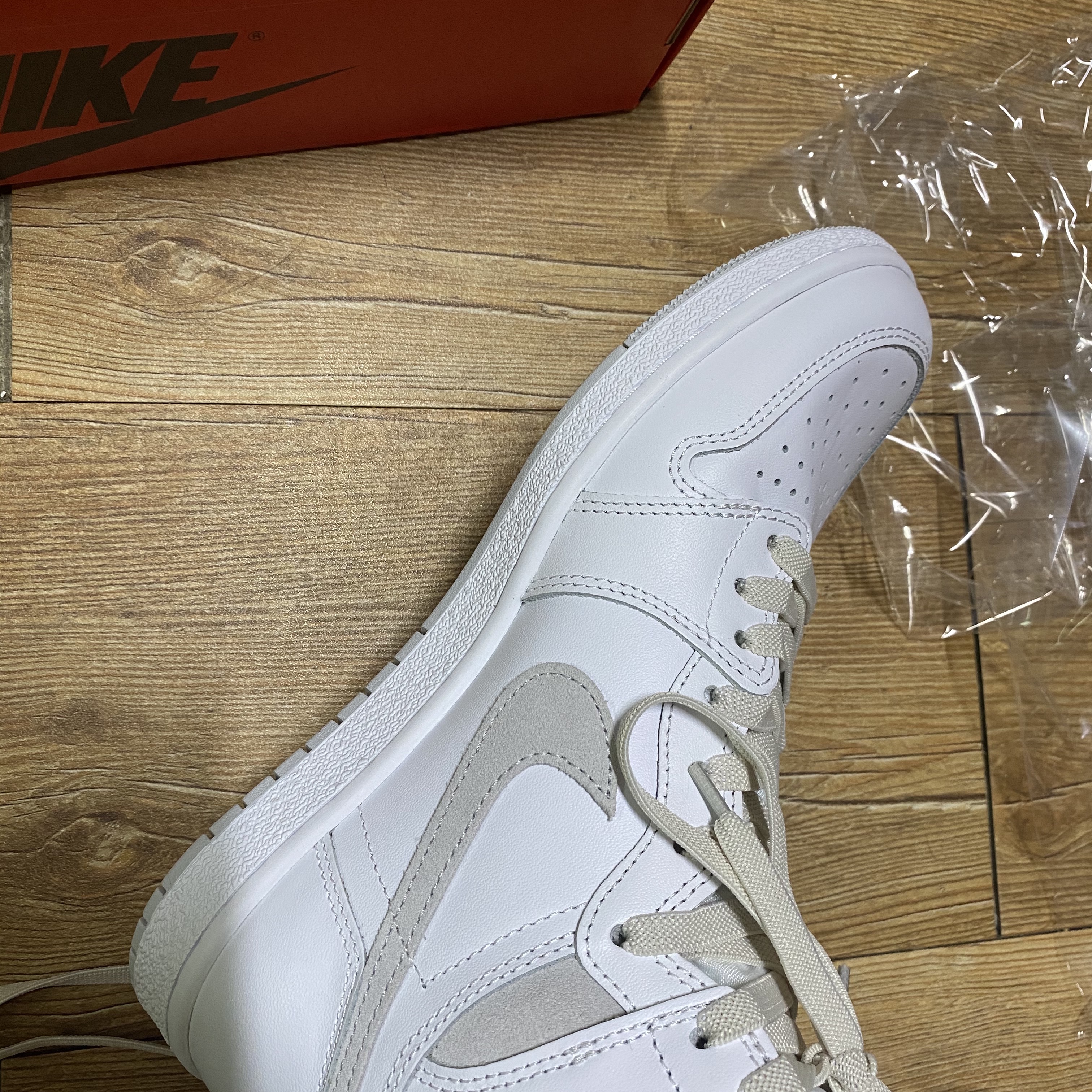 Jordan 1 High 85 Neutral Grey 착용 스타일 - 2