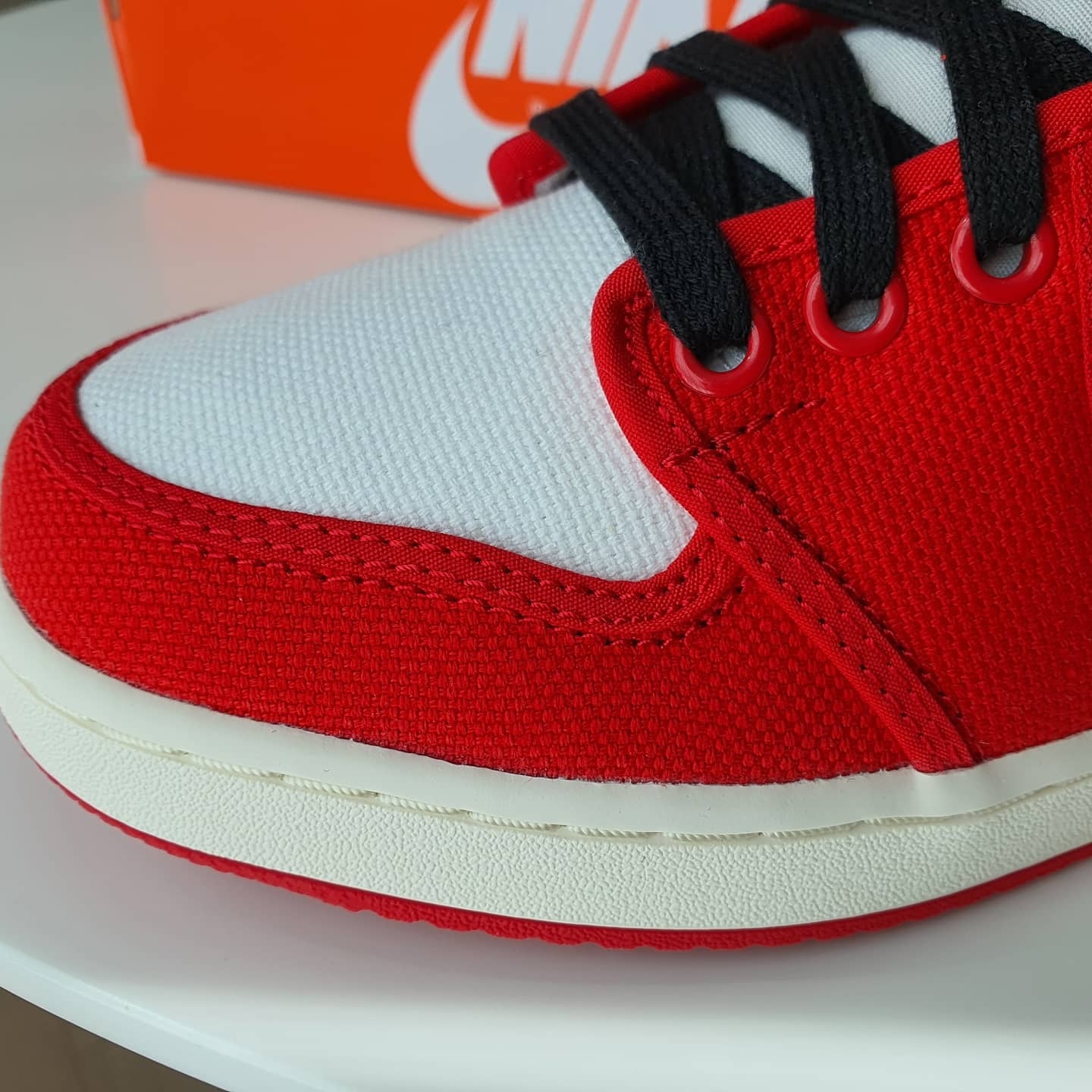 Jordan 1 KO Chicago 2021 착용 스타일 - 4