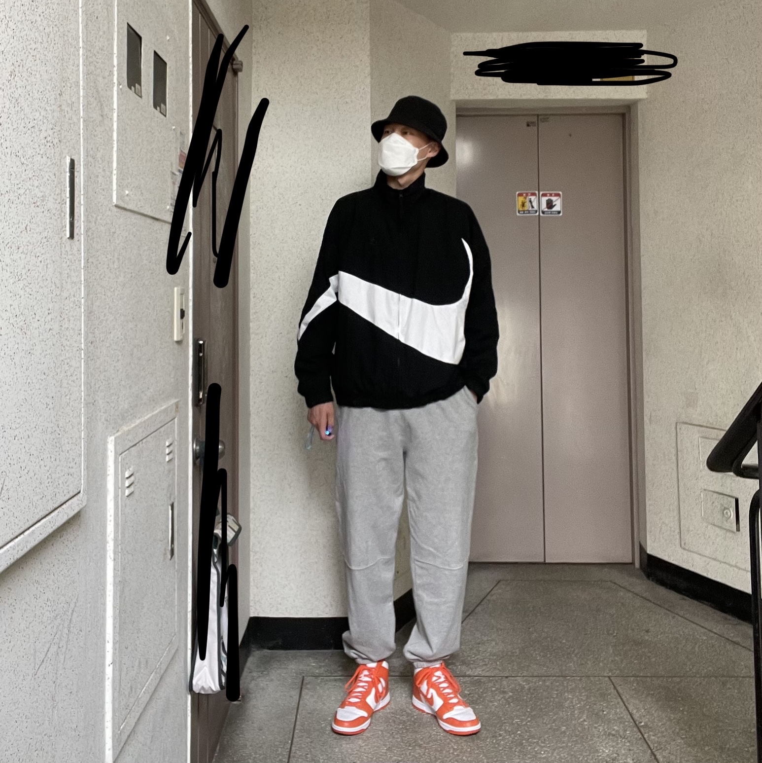 Nike Dunk High Retro Orange Blaze 착용 스타일