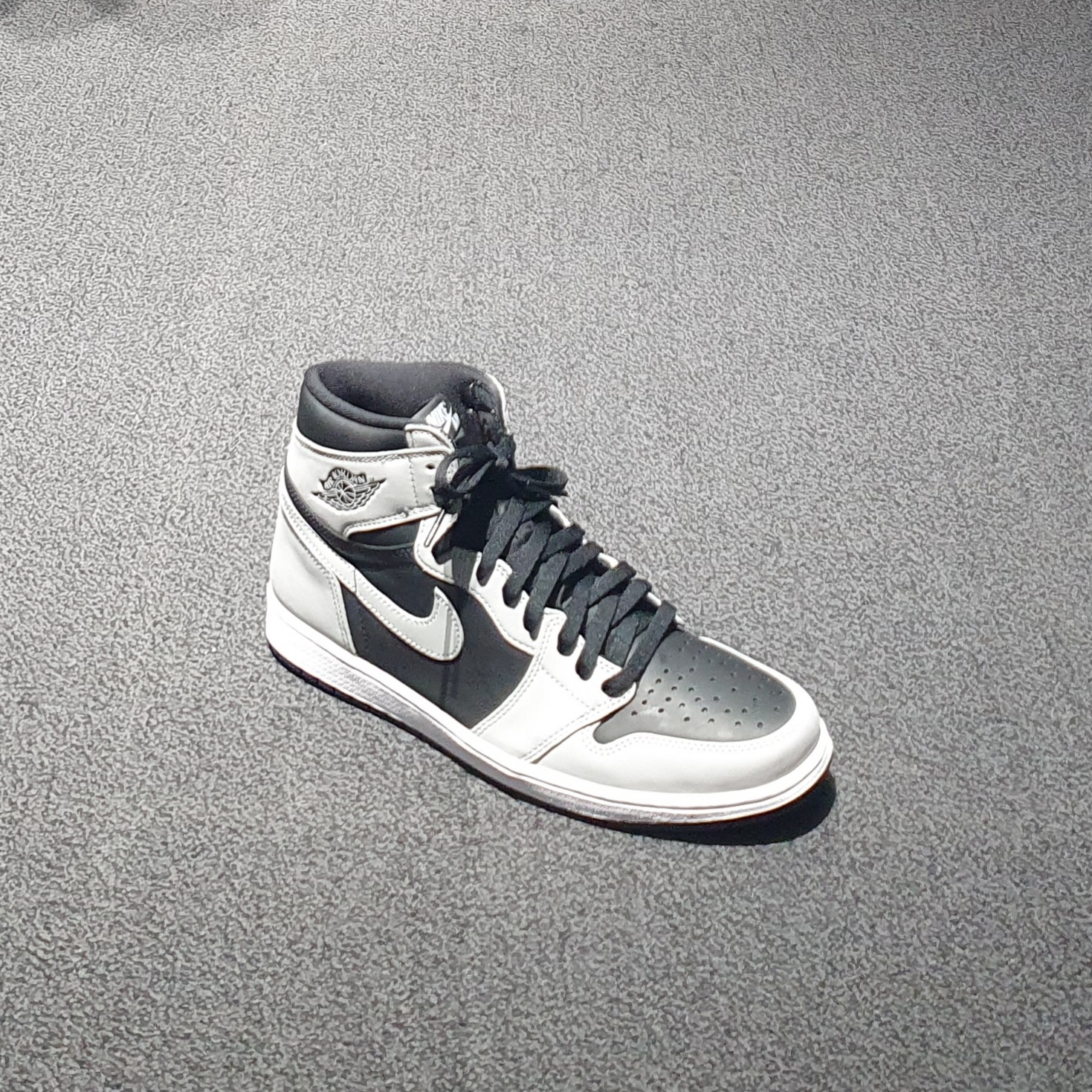 Jordan 1 Retro High OG Shadow 2.0 착용 스타일