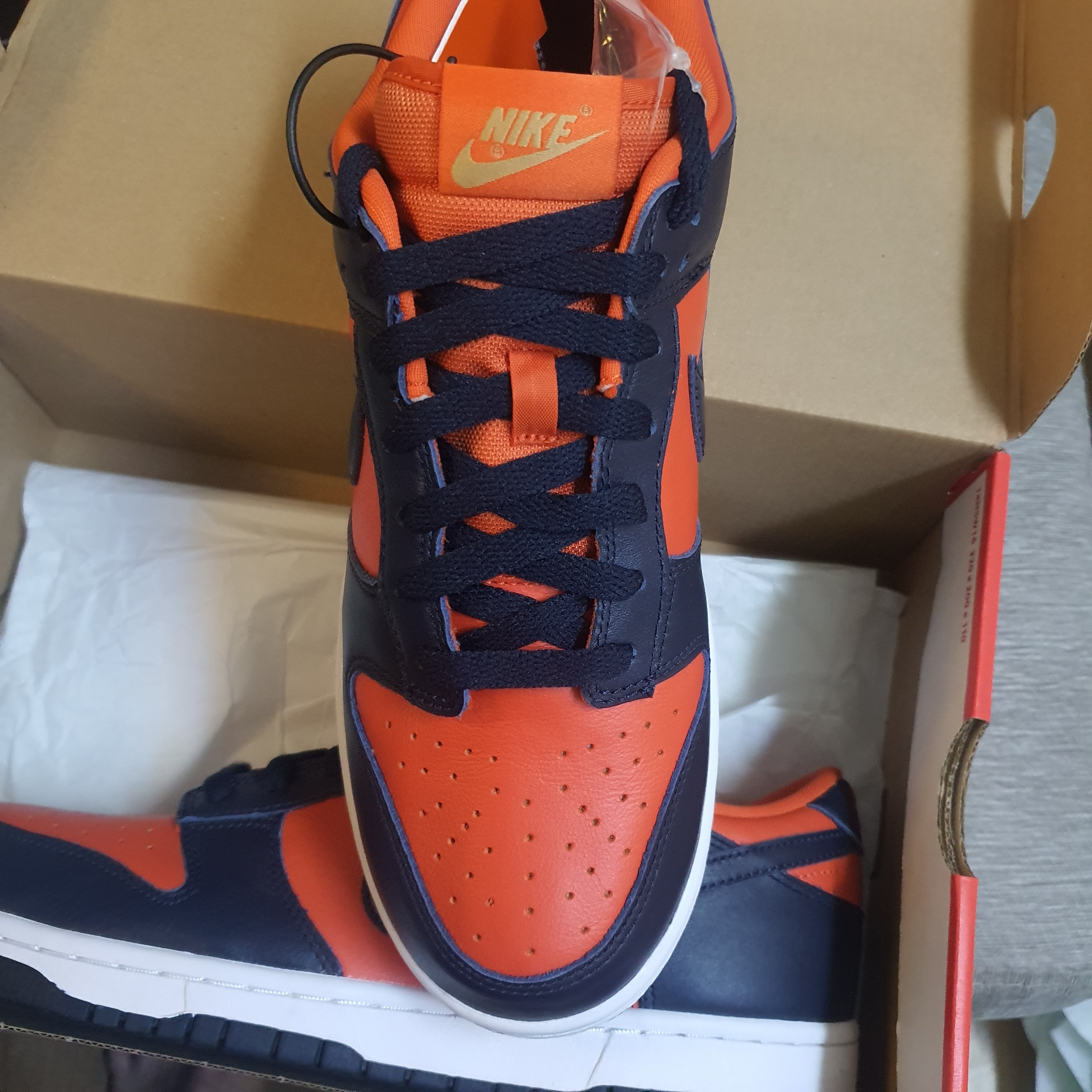 Nike Dunk Low SP Champ Colors 착용 스타일 - 2