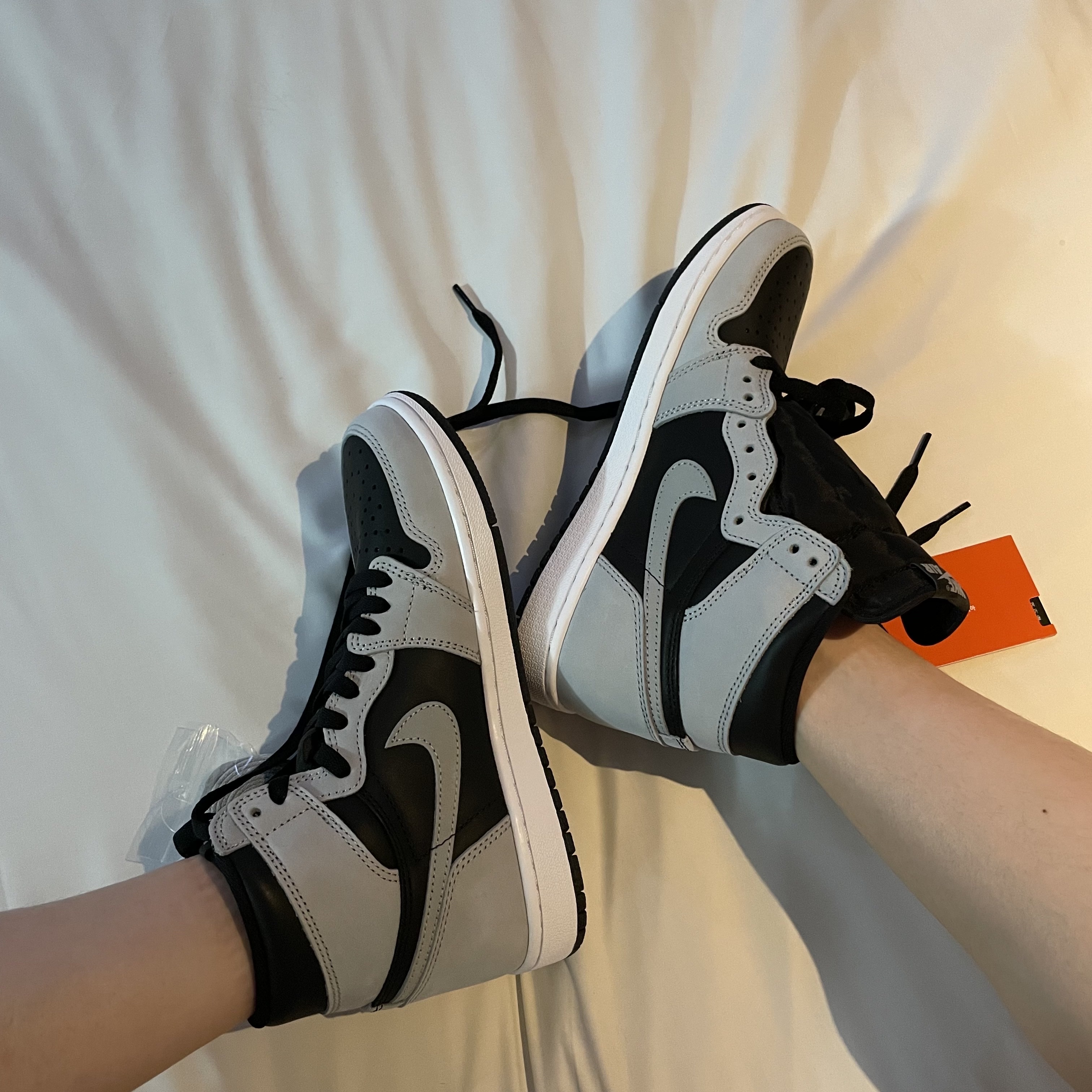 Jordan 1 Retro High OG Shadow 2.0, (GS) Jordan 1 Retro High OG Shadow 2.0 착용 스타일