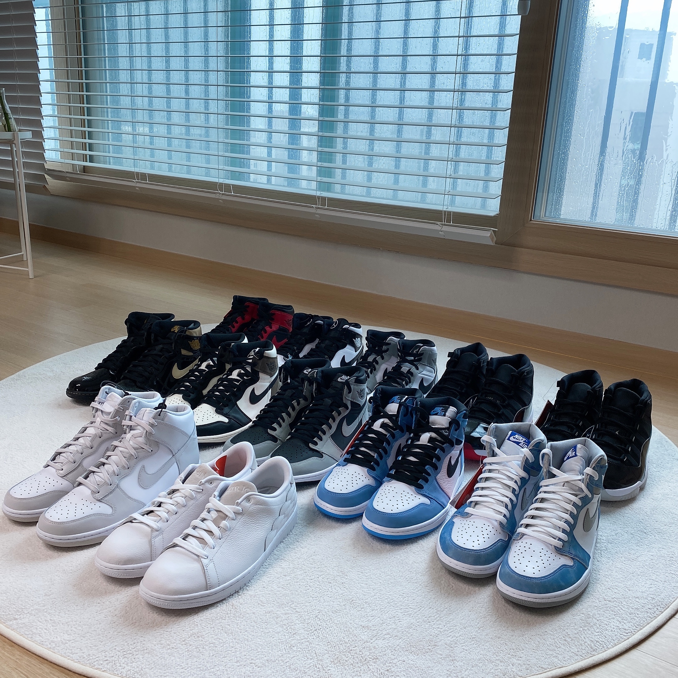 Jordan 1 Retro High OG Shadow 2.0, Jordan 1 Retro High OG University Blue 착용 스타일 - 2