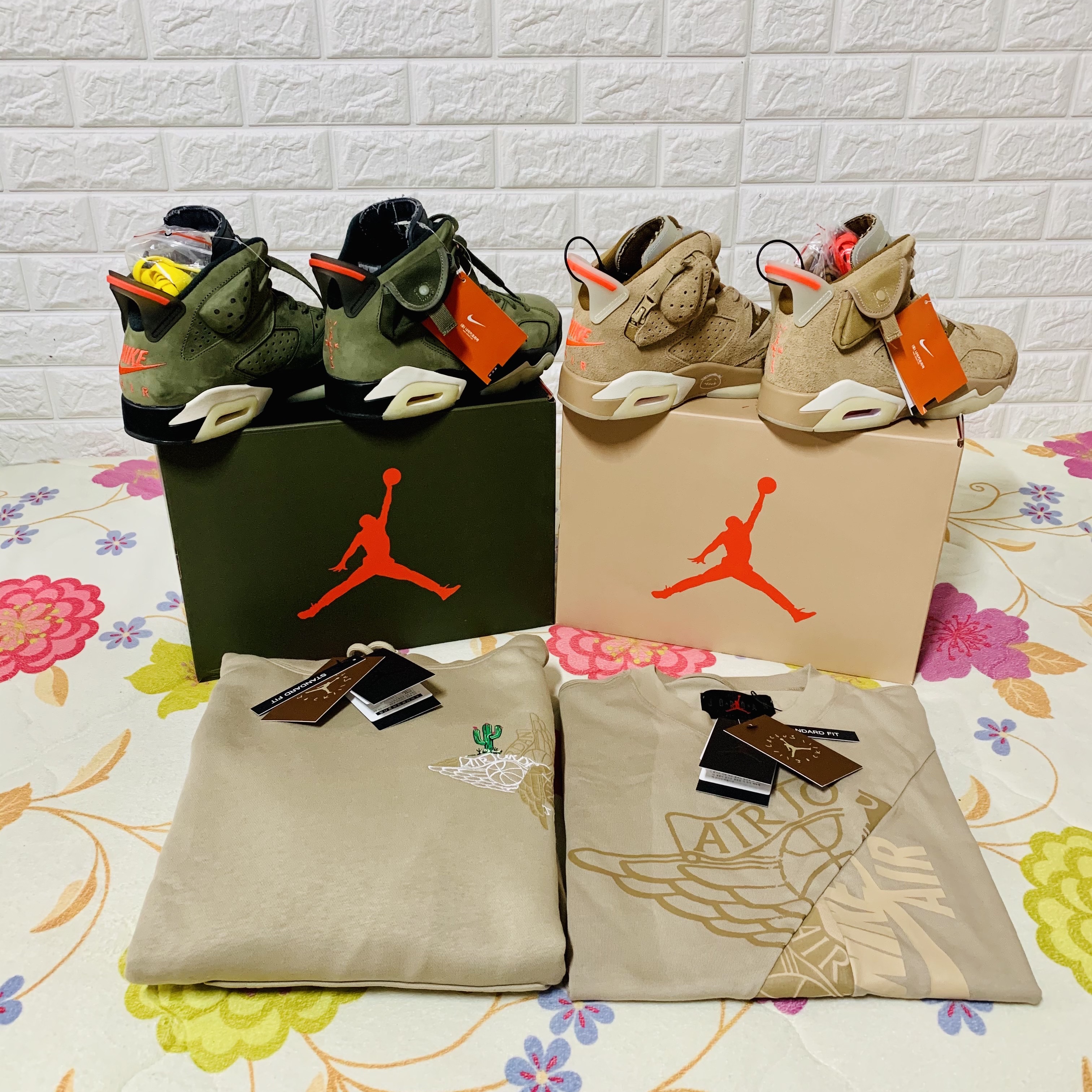 Jordan 6 x Travis Scott Retro SP British Khaki, Jordan x Travis Scott S/S Top - Asia 착용 스타일 - 3