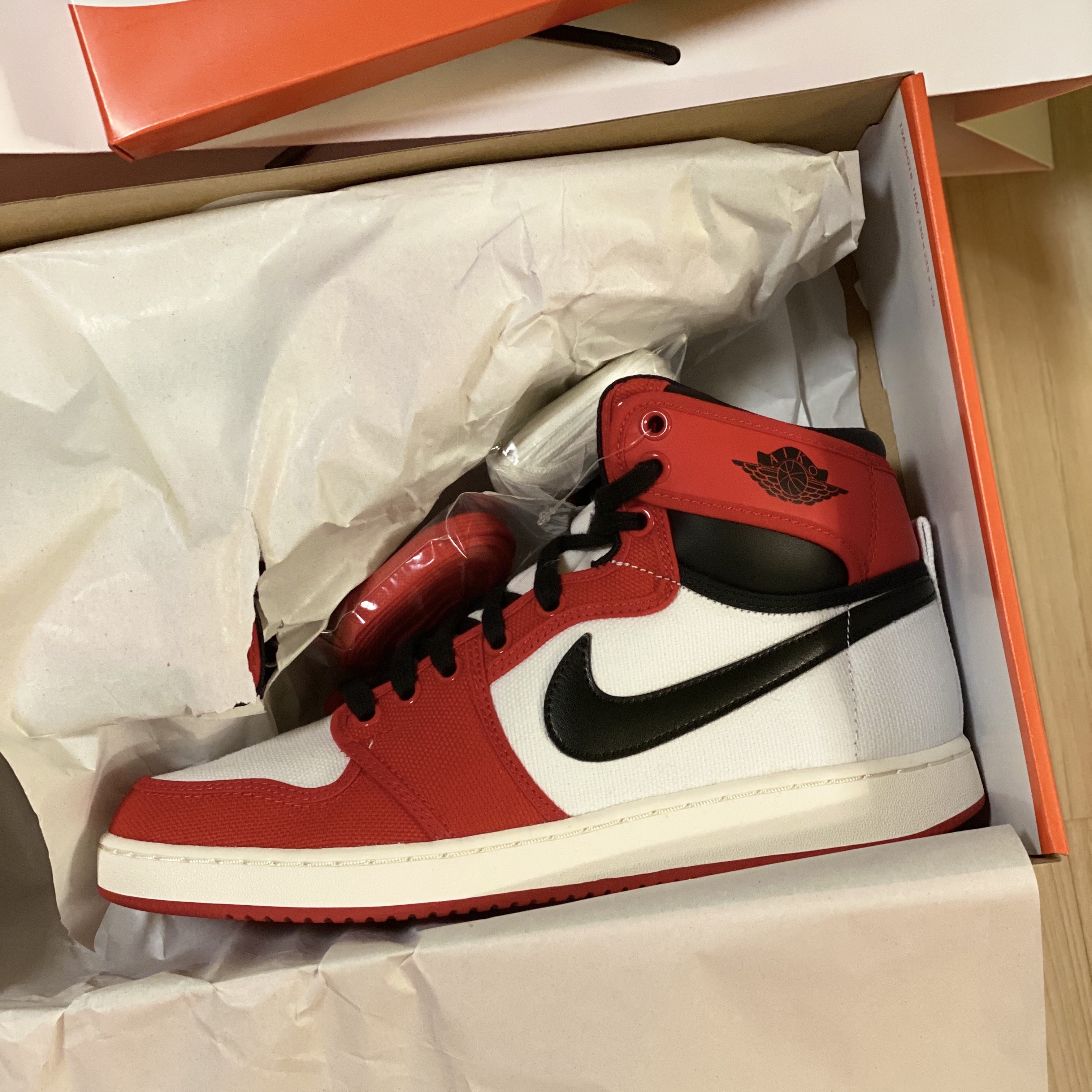 Jordan 1 KO Chicago 2021 착용 스타일 - 1