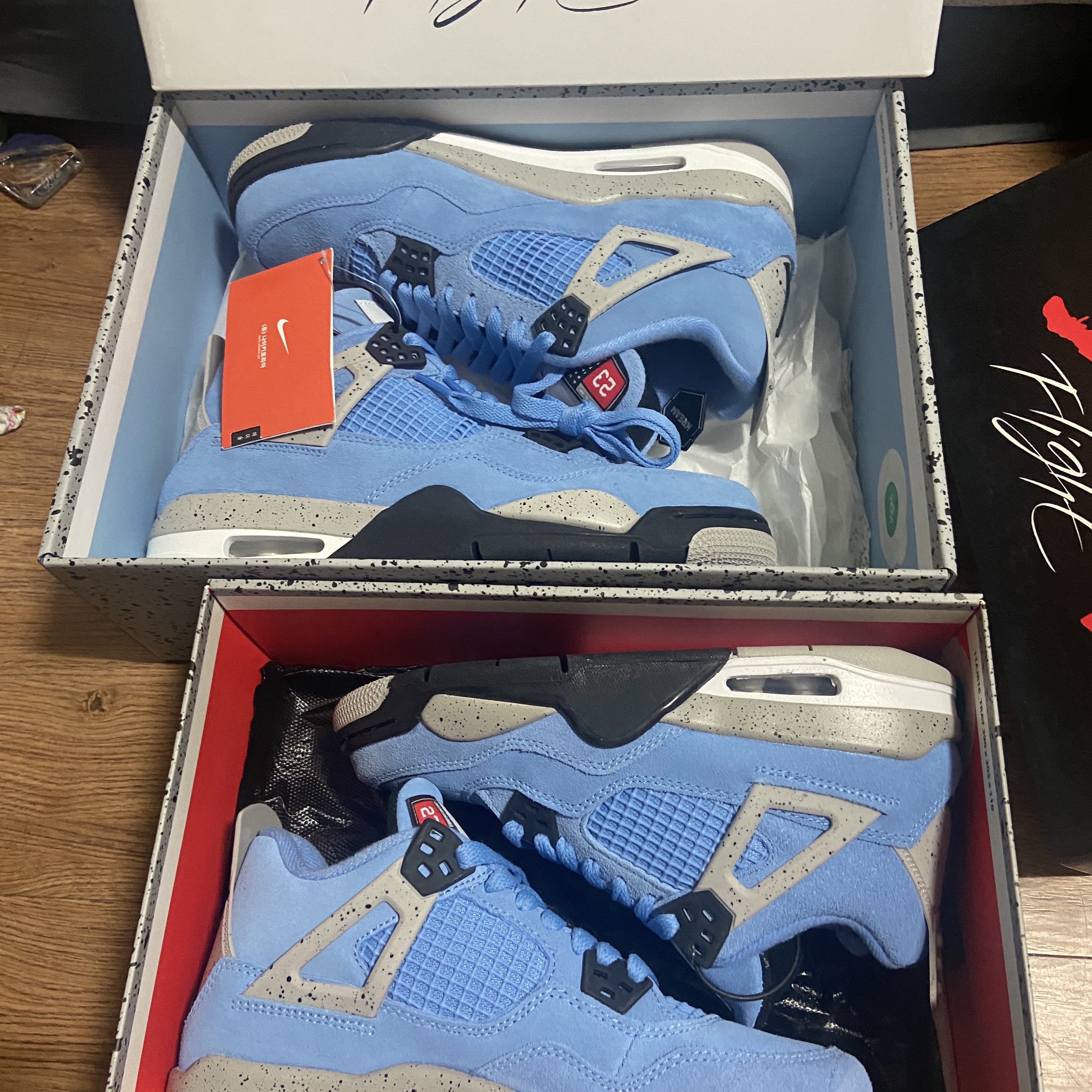 (GS) Jordan 4 Retro University Blue, Jordan 4 Retro University Blue 착용 스타일