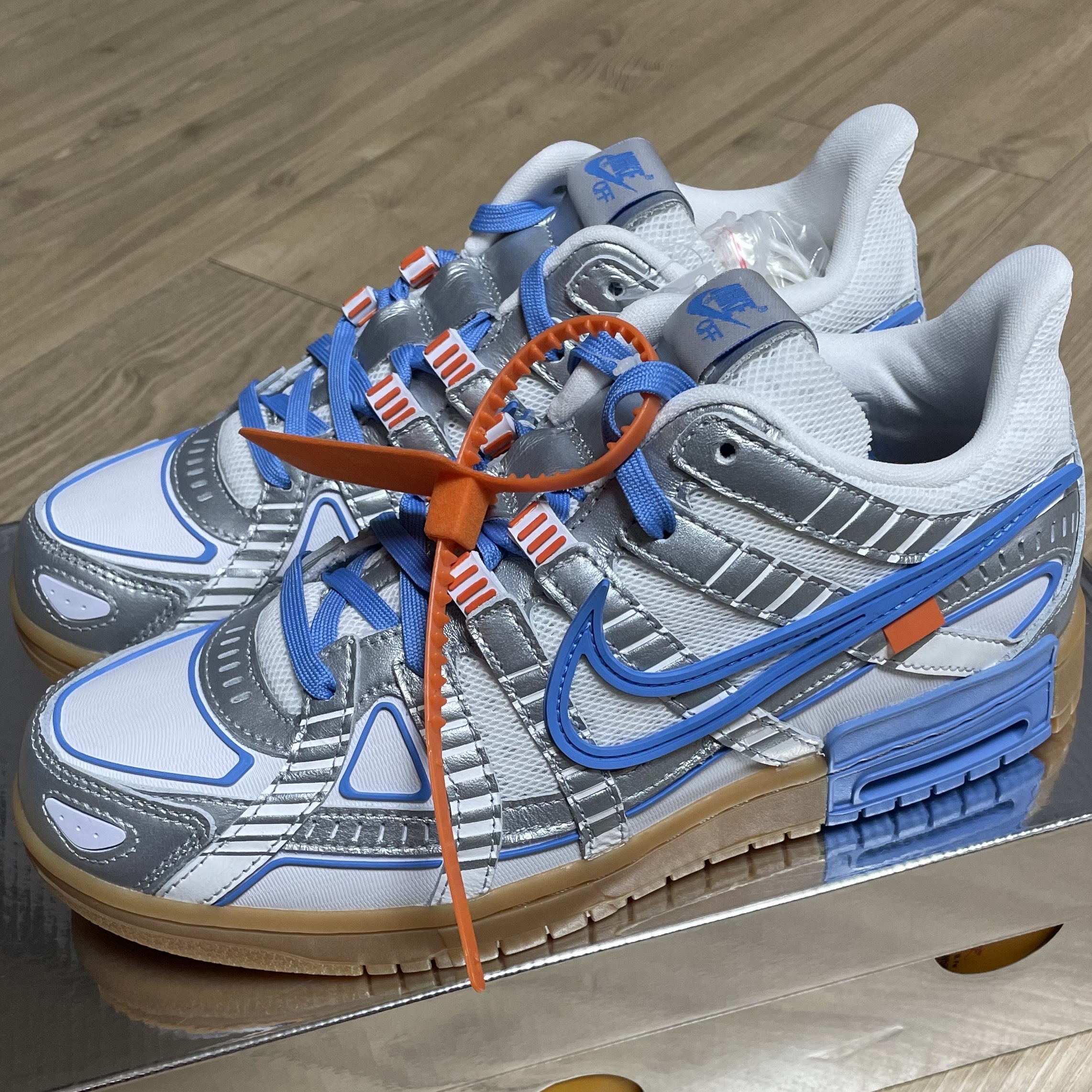 Nike x Off-White Air Rubber Dunk University Blue 착용 스타일 - 1