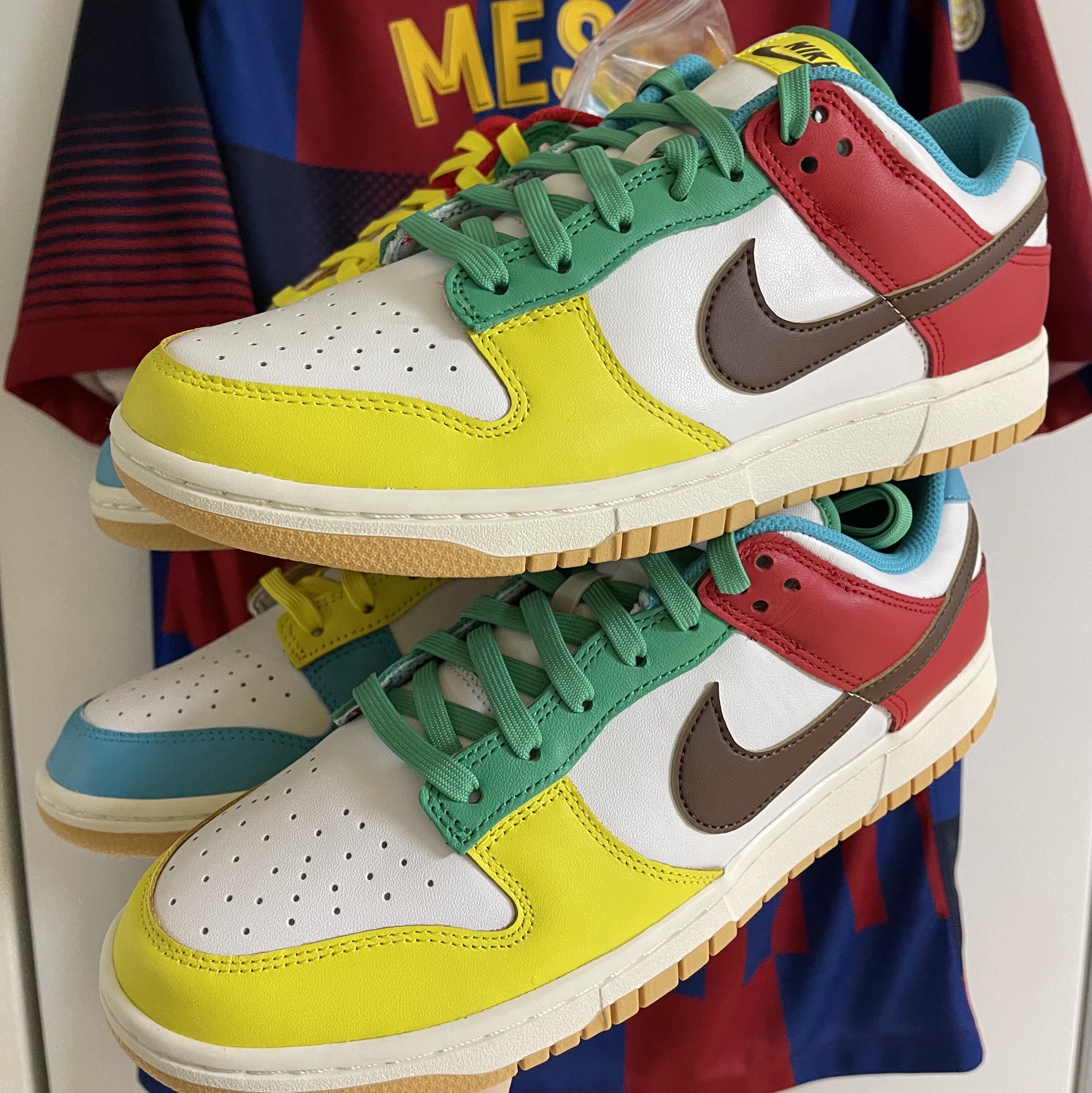 Nike Dunk Low SE Free.99 White 착용 스타일 - 3