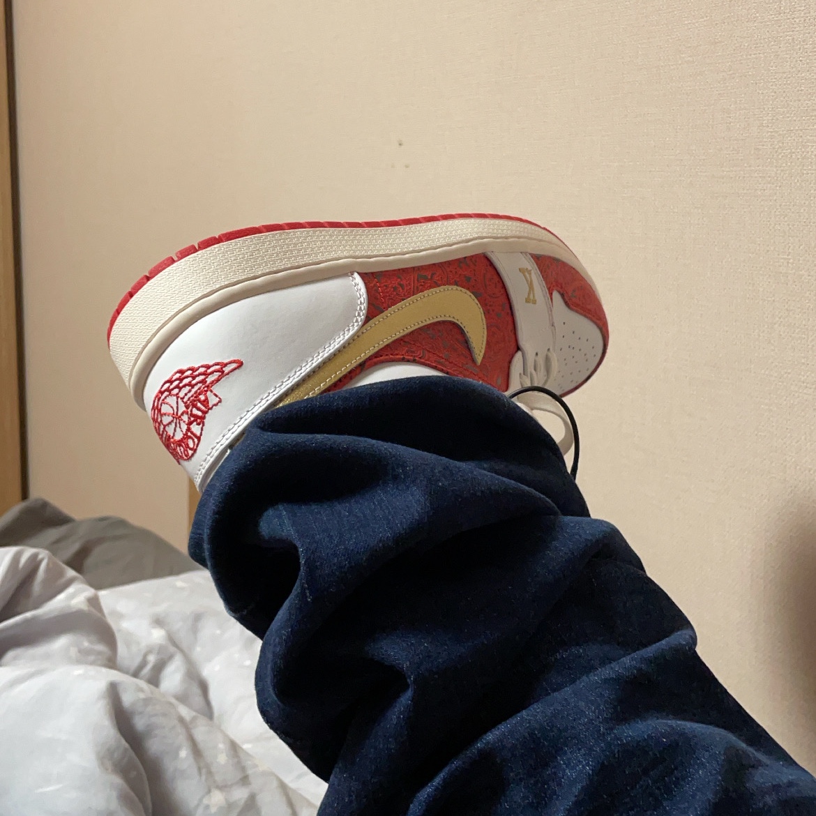 Jordan 1 Low SE Spades 착용 스타일