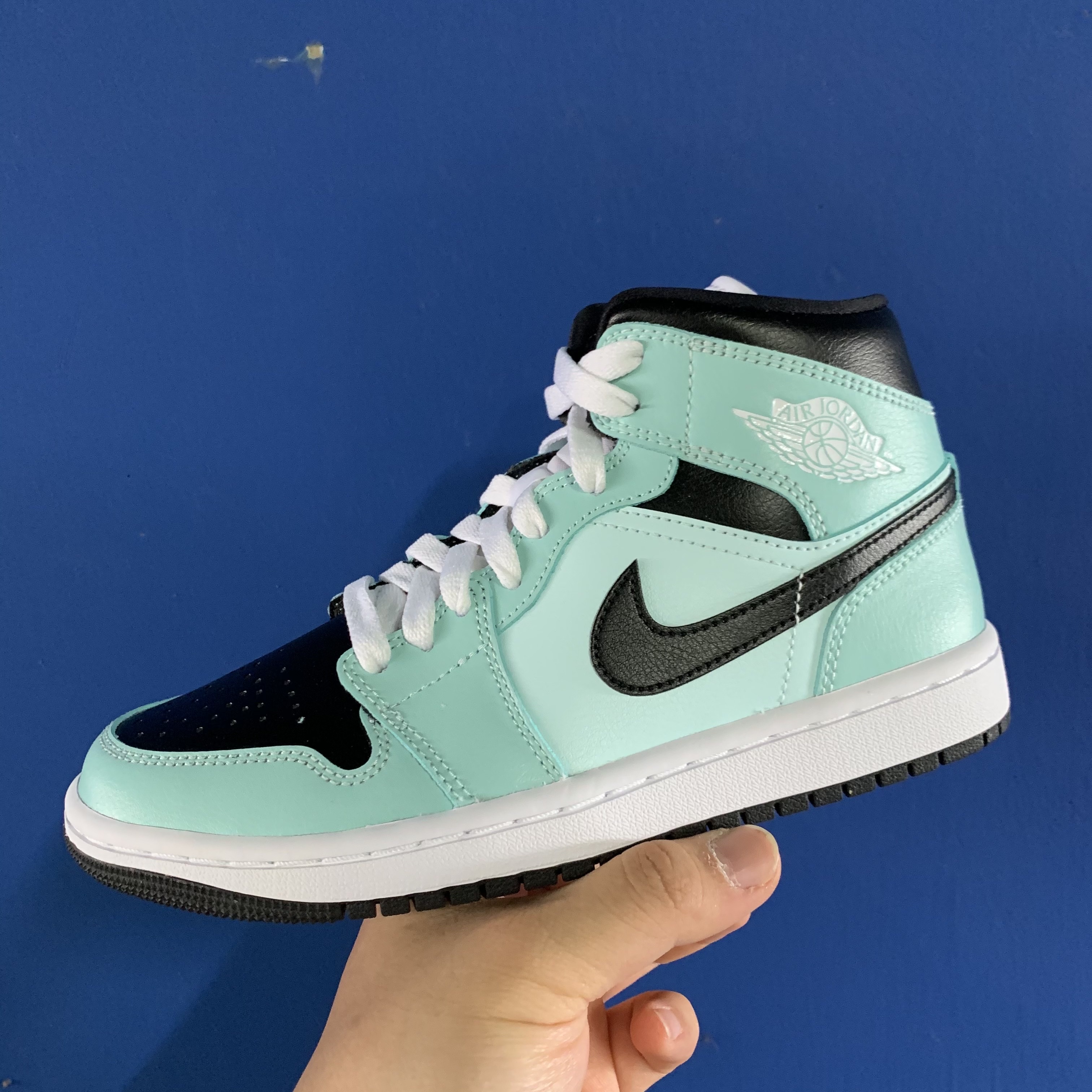 (W) Jordan 1 Mid Teal Tint 착용 스타일