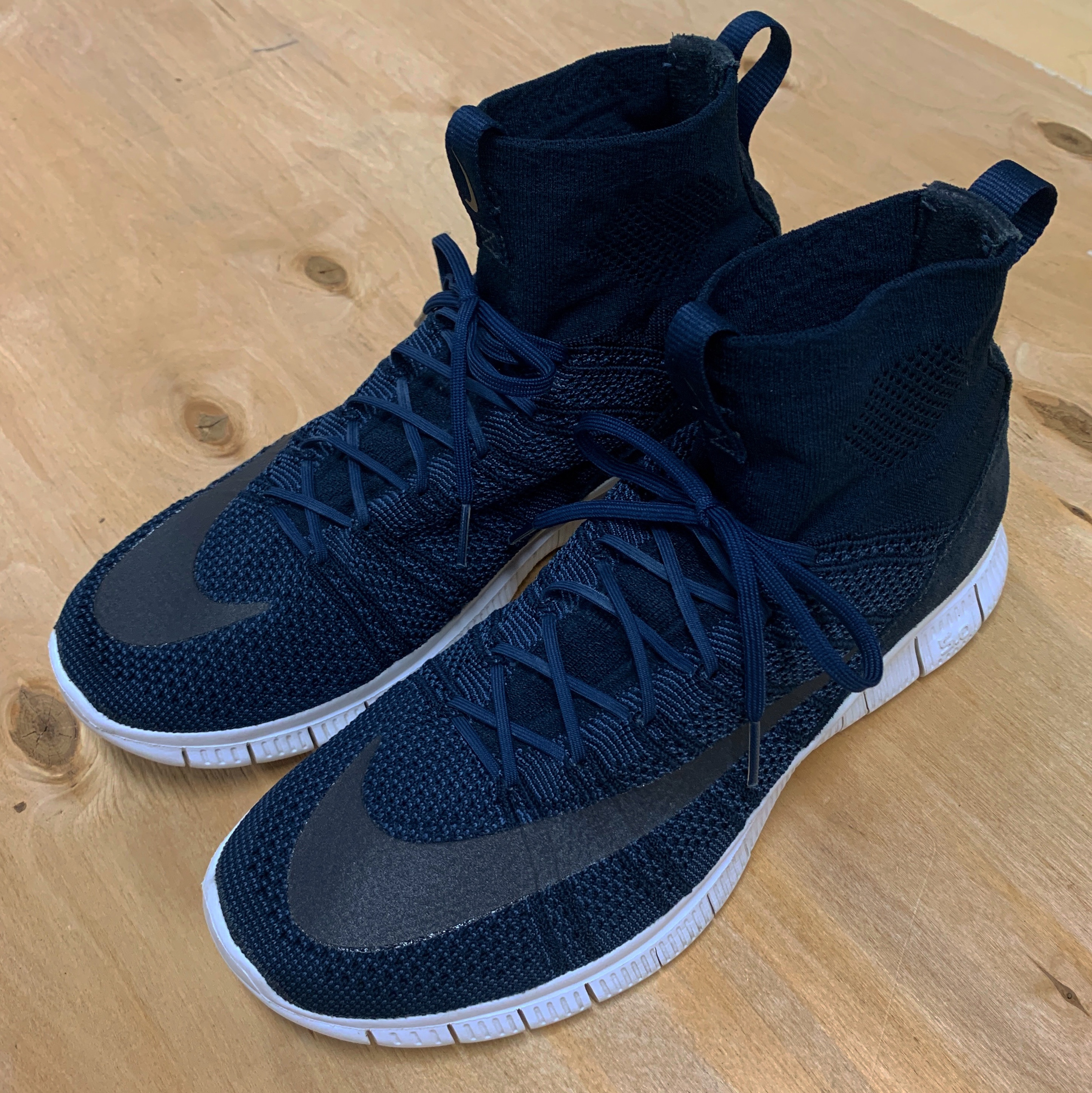 Nike Superfly Mercurial Dark Obsidian 착용 스타일