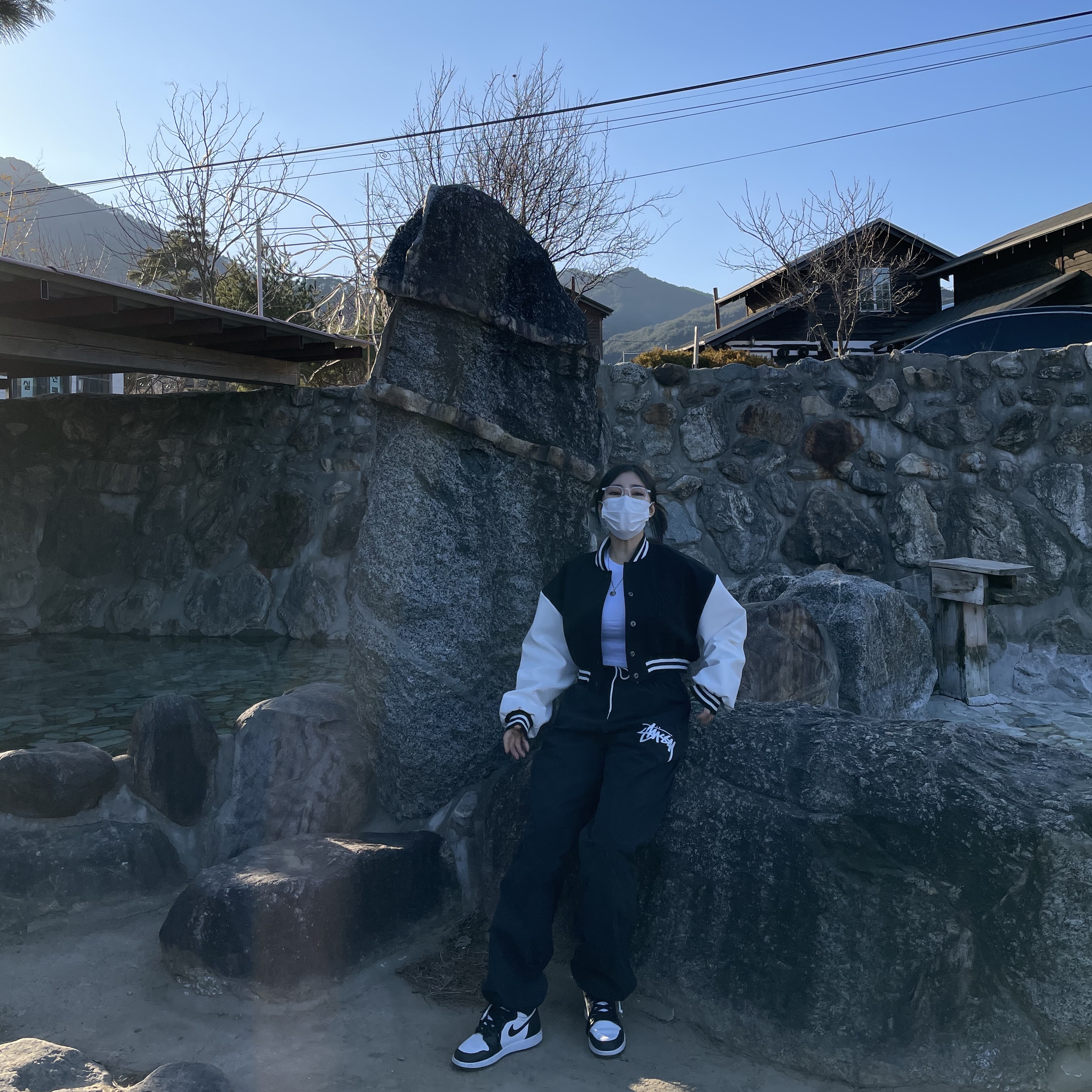instagram / s.zzzzzy_님의 스타일