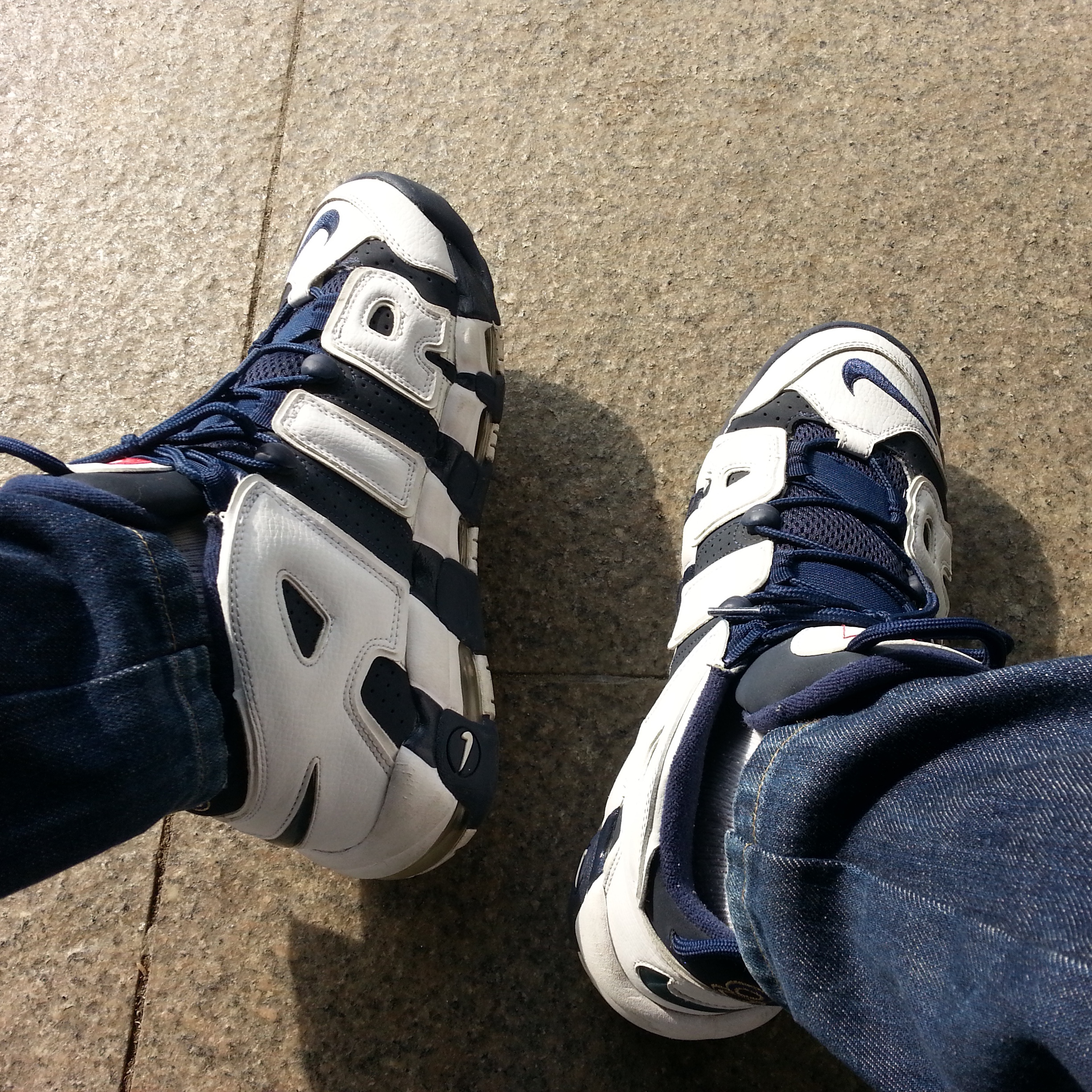 Nike Air More Uptempo Olympic 2016 착용 스타일