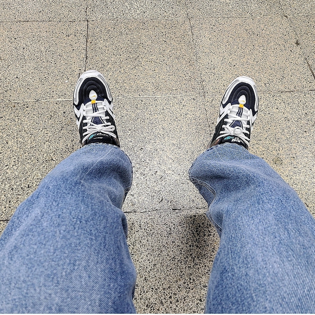 Nike Air VaporMax EVO Anthracite 착용 스타일 - 1