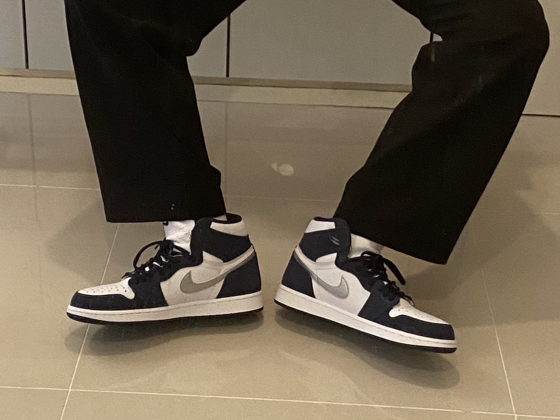 Jordan 1 Retro High OG CO.JP Midnight Navy 착용 스타일 - 1