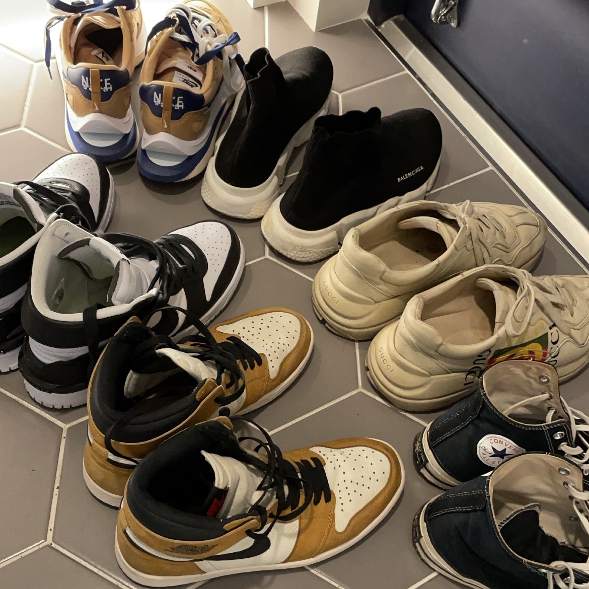 Jordan 1 Retro High Rookie of the Year, Nike x Ambush Dunk High Black 착용 스타일