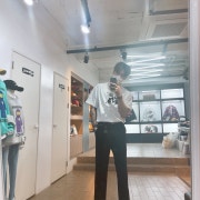 KREAM 프로필 이미지
