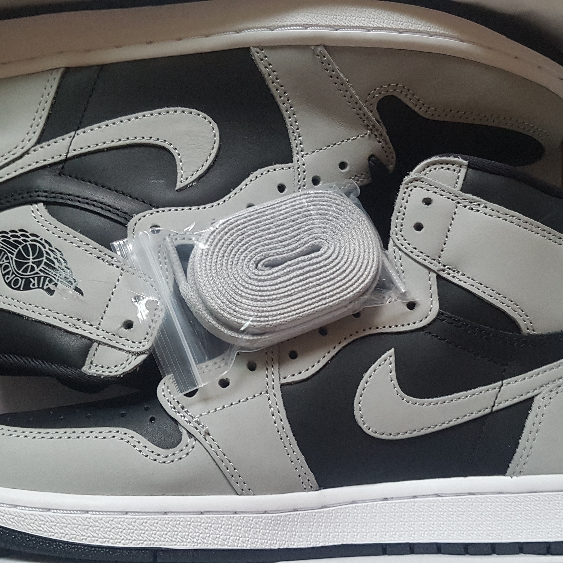 Jordan 1 Retro High OG Shadow 2.0 착용 스타일