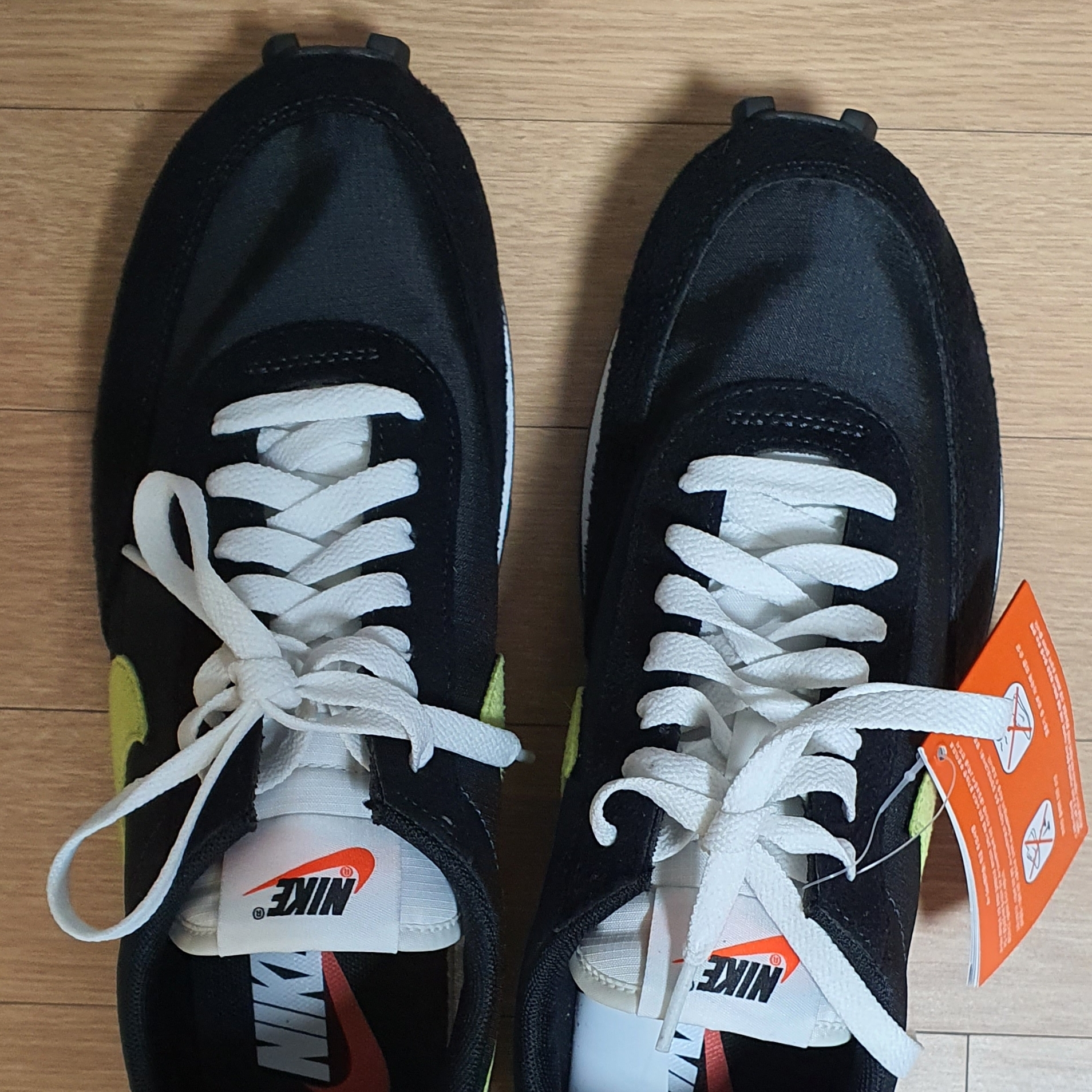 Nike Daybreak SP Black Limelight 착용 스타일 - 2