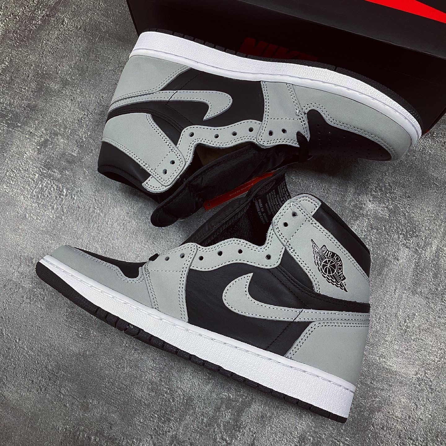 Jordan 1 Retro High OG Shadow 2.0 착용 스타일 - 5