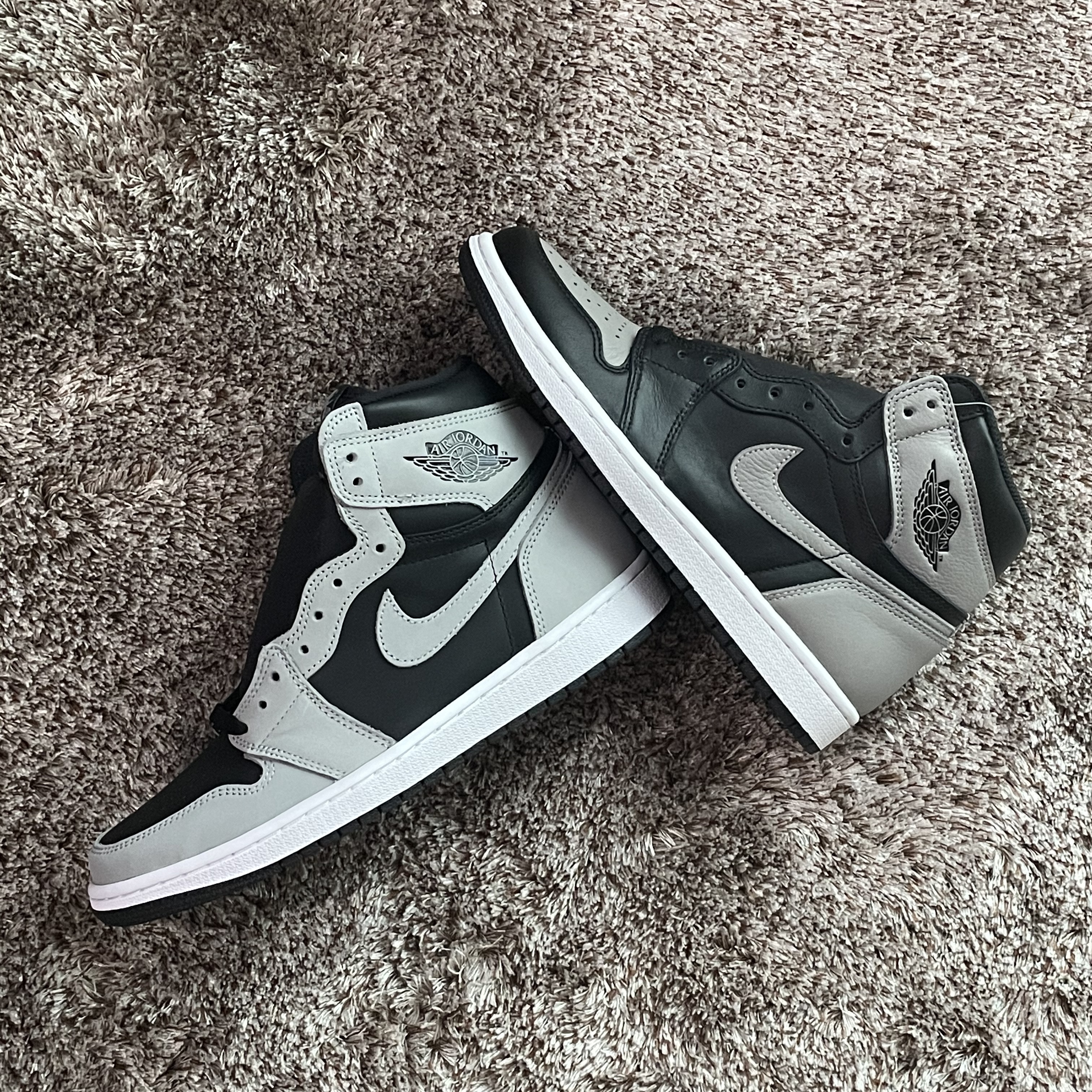 Jordan 1 Retro High OG Shadow 2018, Jordan 1 Retro High OG Shadow 2.0 착용 스타일