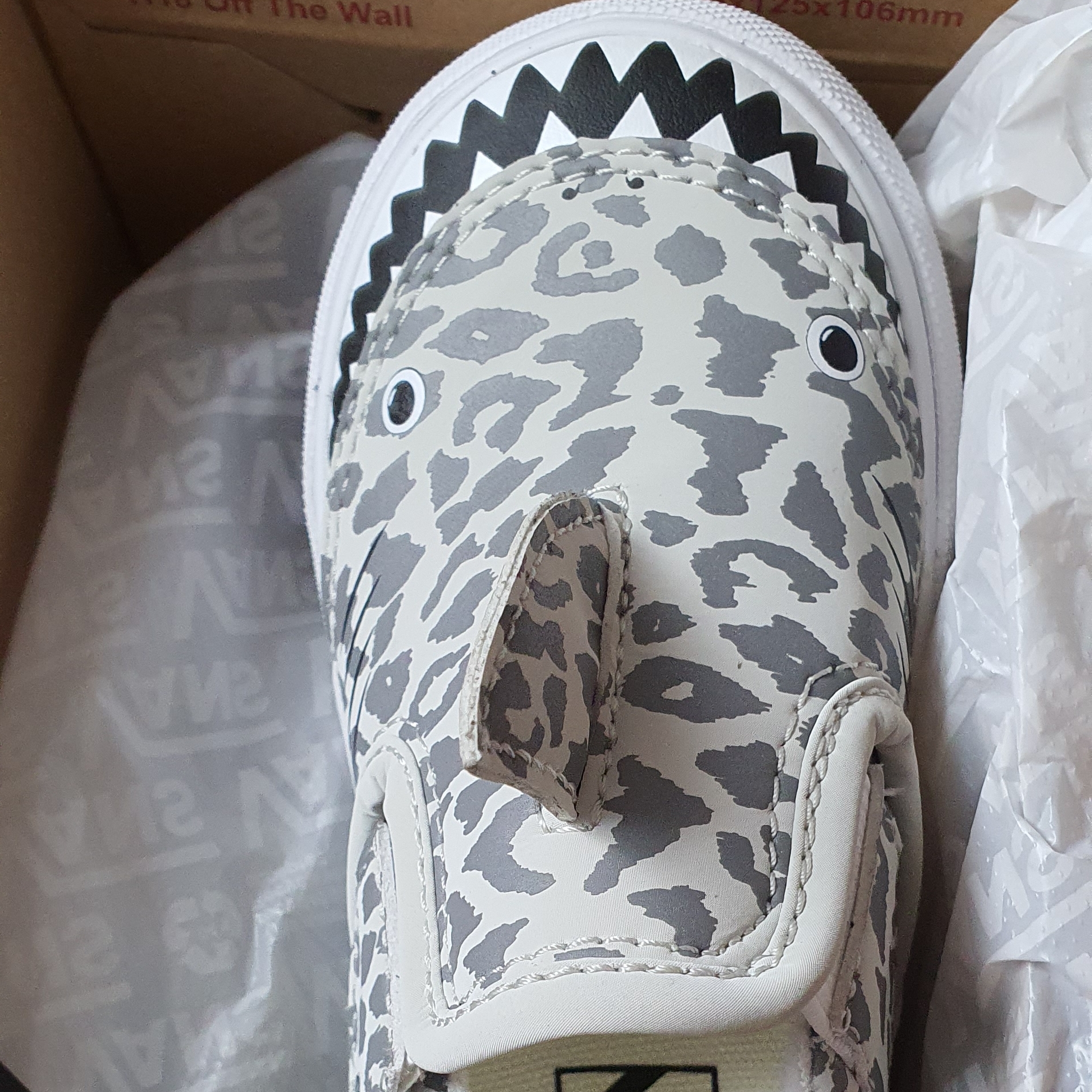 (TD) Vans Slip-On V Shark 착용 스타일 - 3