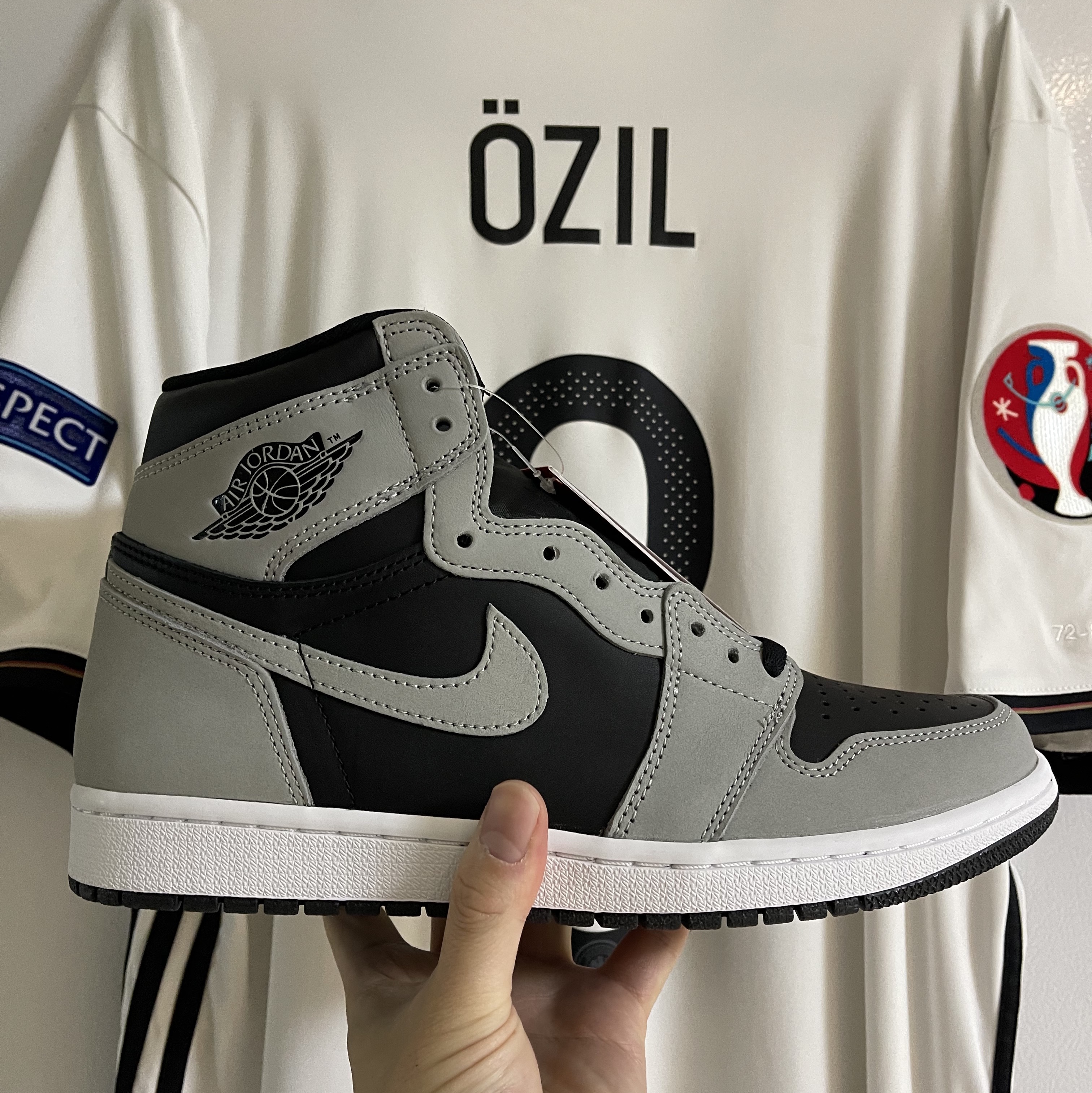 Jordan 1 Retro High OG Shadow 2.0 착용 스타일 - 1