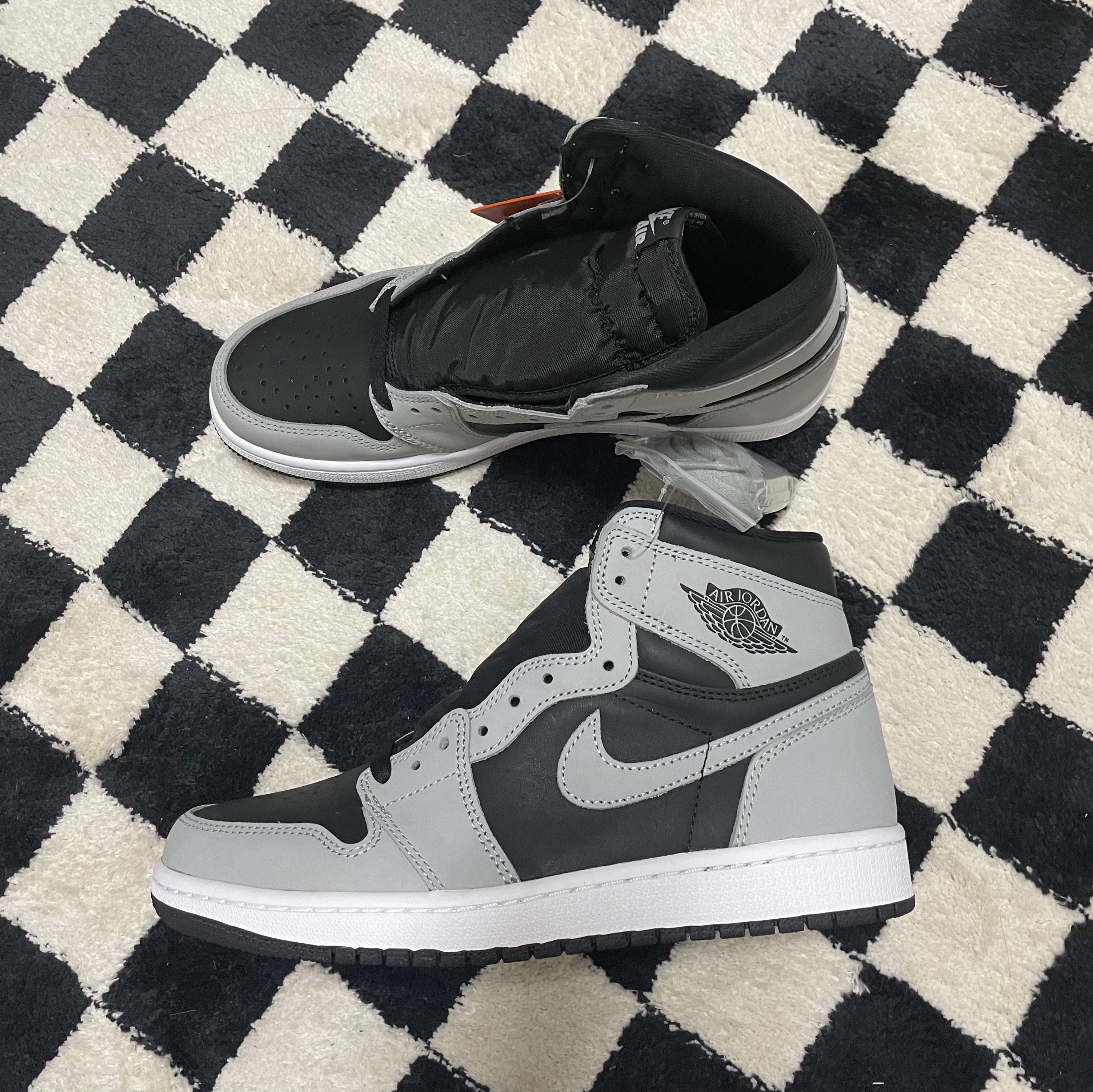 Jordan 1 Retro High OG Shadow 2.0 착용 스타일