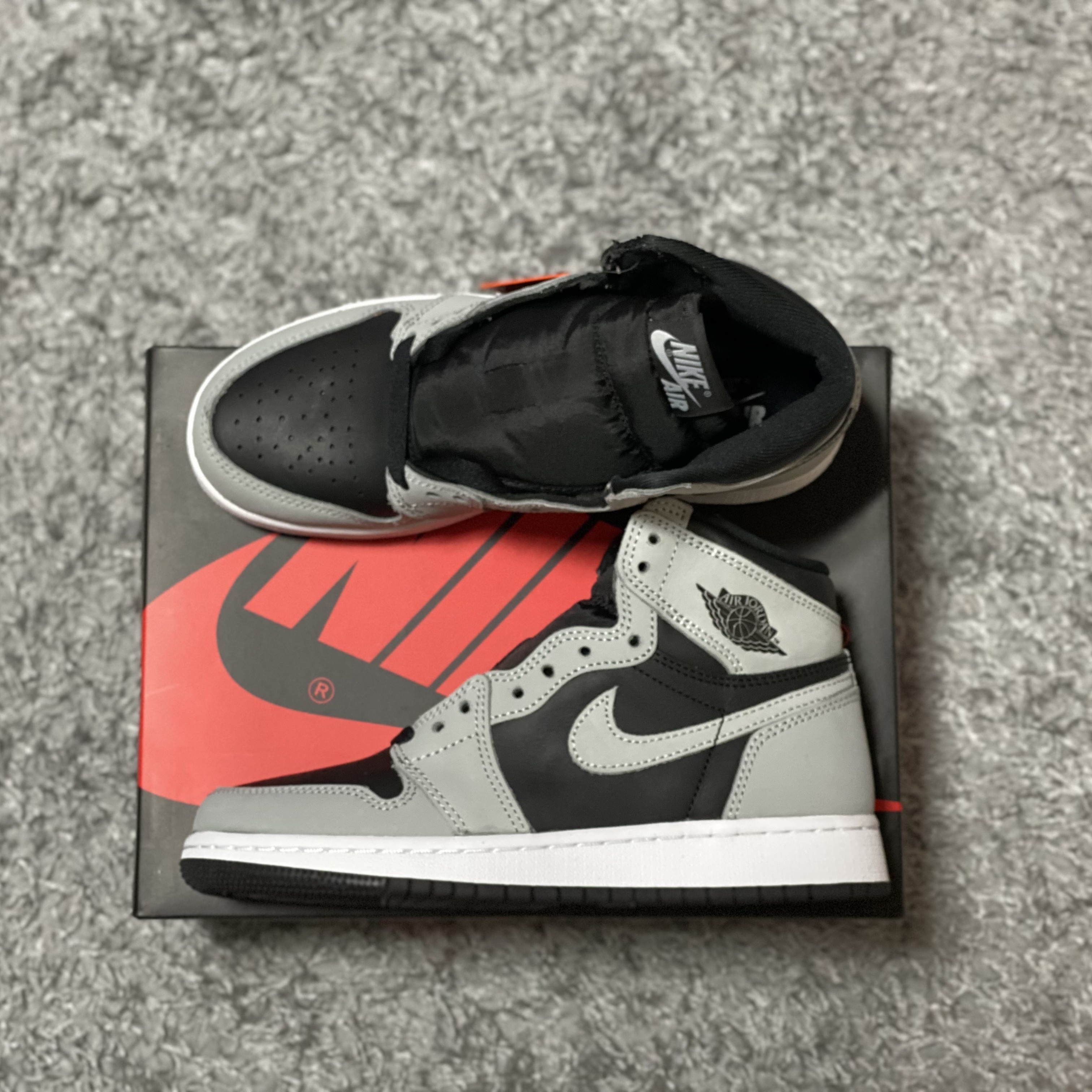 (GS) Jordan 1 Retro High OG Shadow 2.0 착용 스타일
