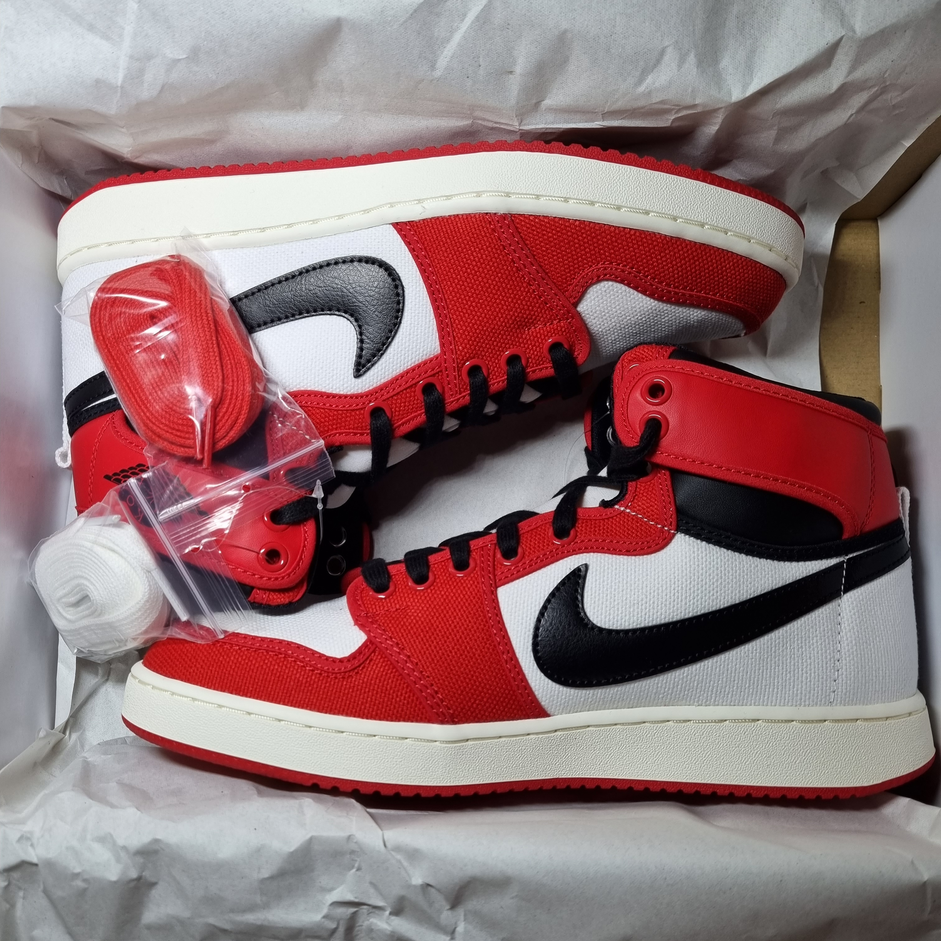 Jordan 1 KO Chicago 2021 착용 스타일 - 1