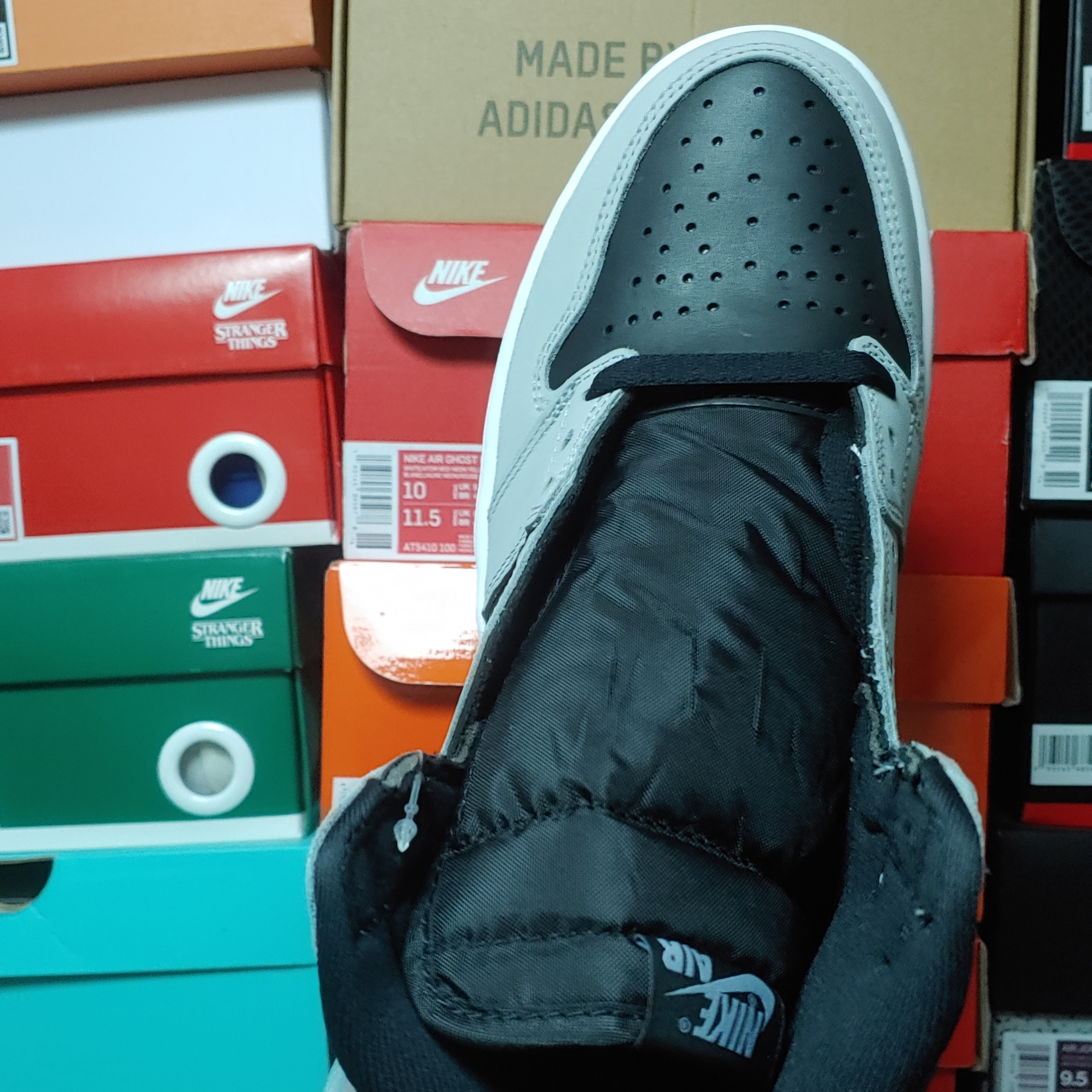 Jordan 1 Retro High OG Shadow 2.0 착용 스타일 - 2