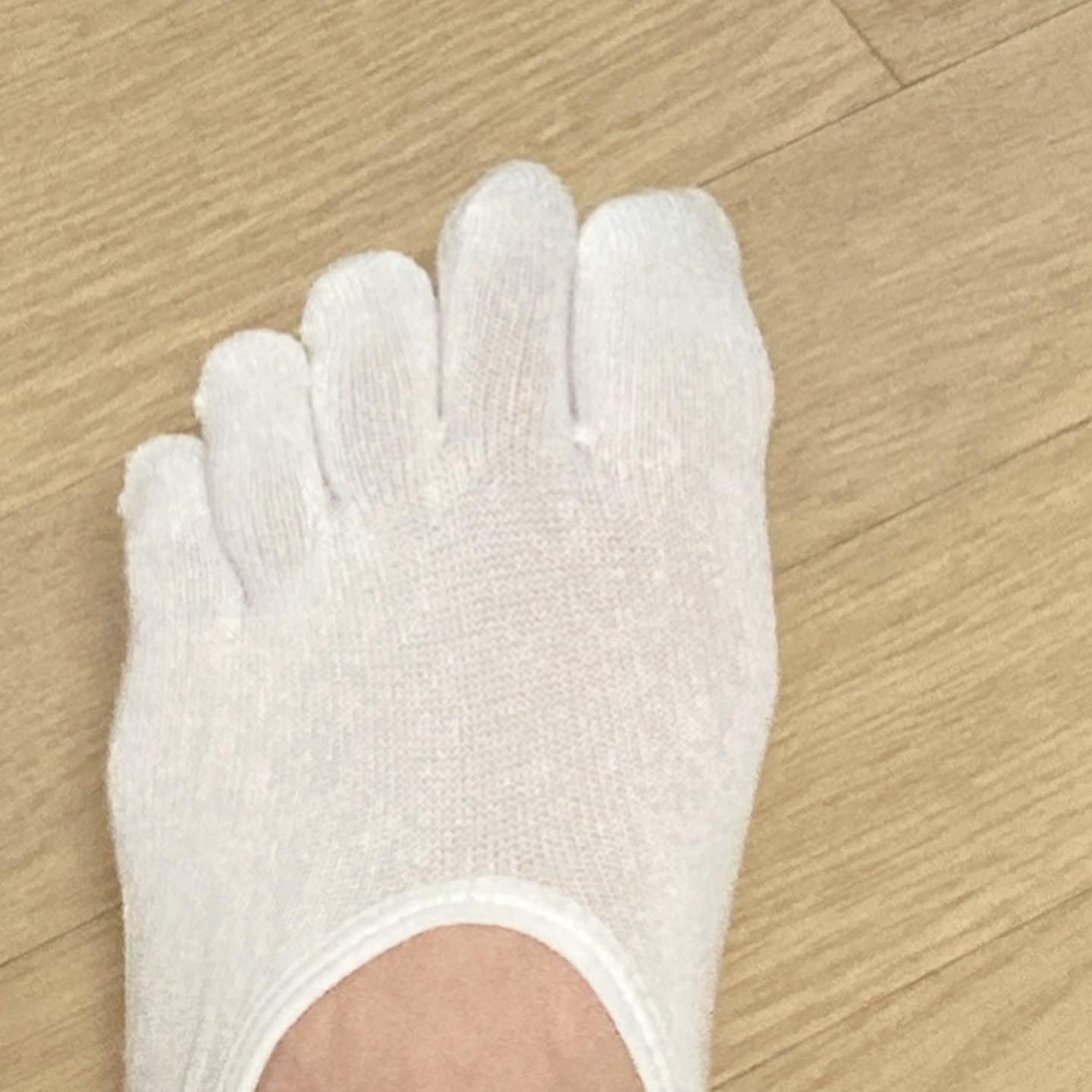 Maison Margiela Tabi Low White 착용 스타일 - 2
