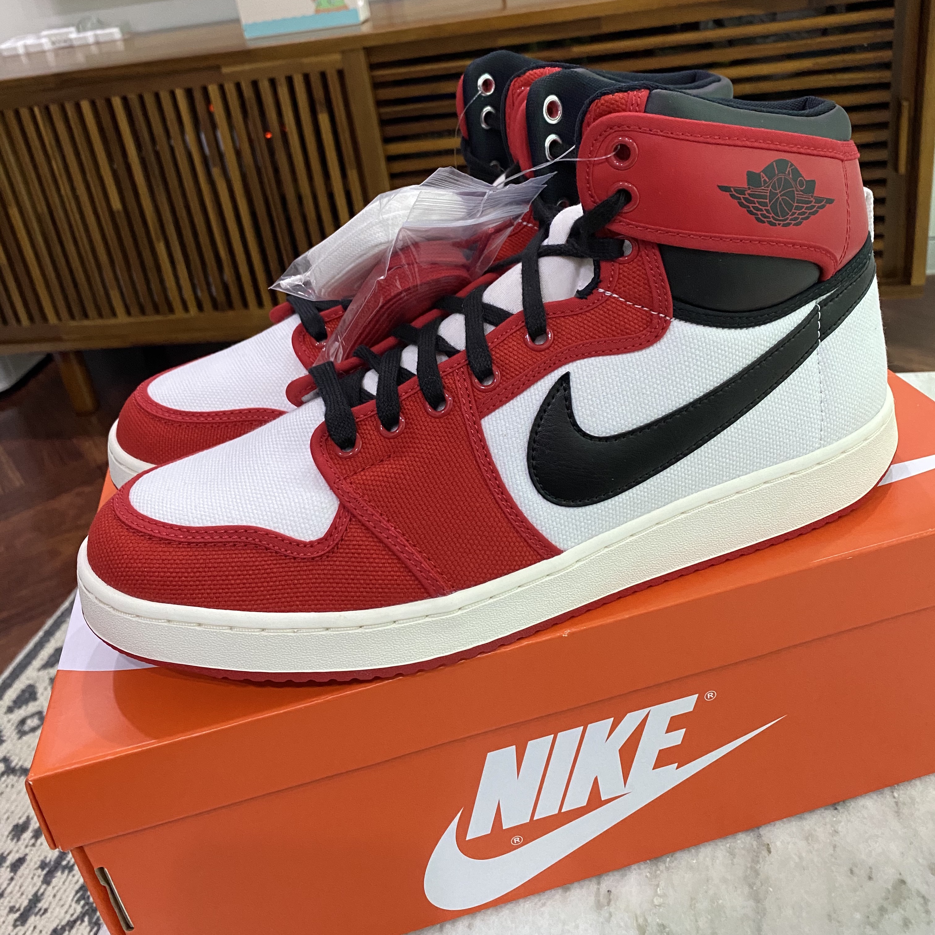 Jordan 1 KO Chicago 2021 착용 스타일
