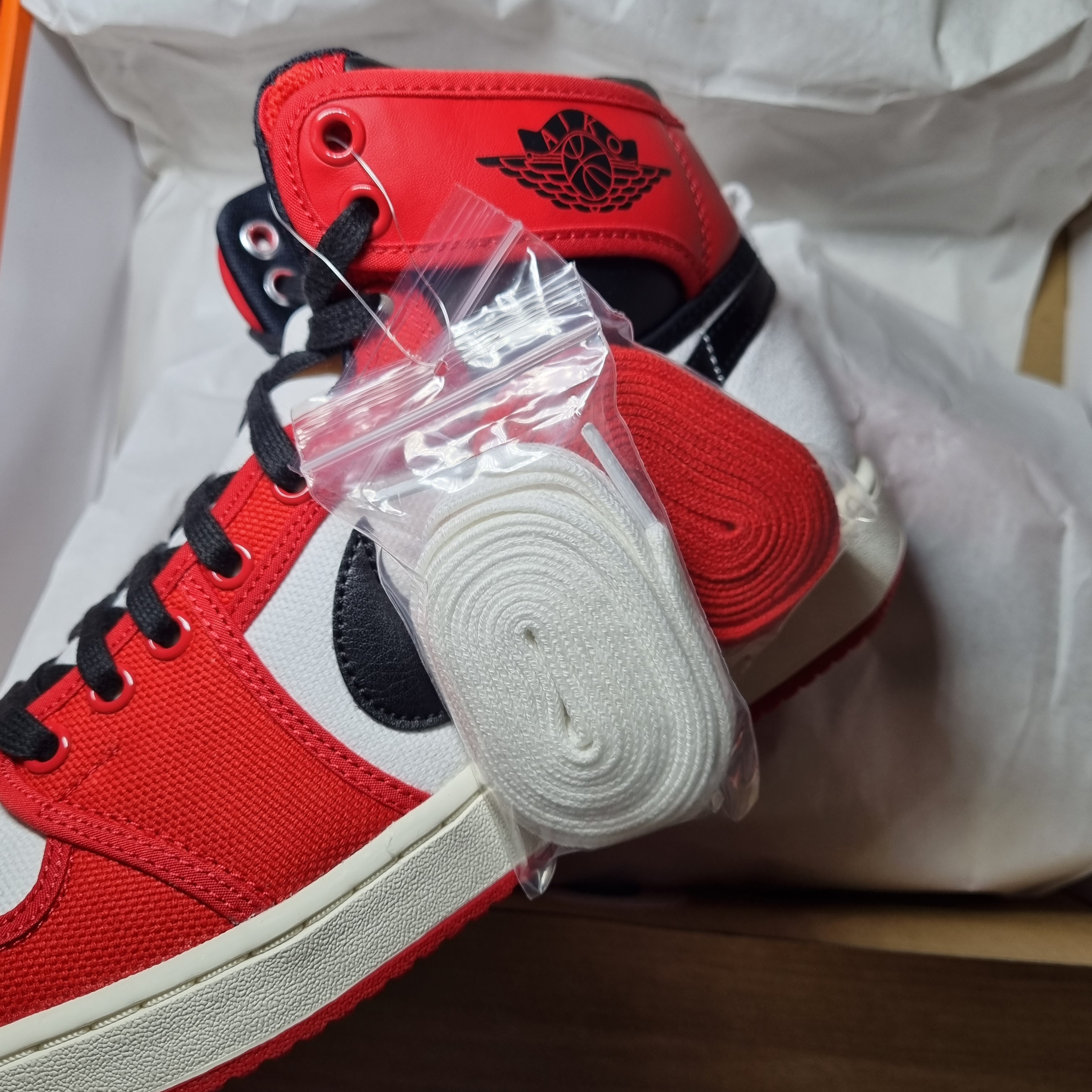 Jordan 1 KO Chicago 2021 착용 스타일 - 5