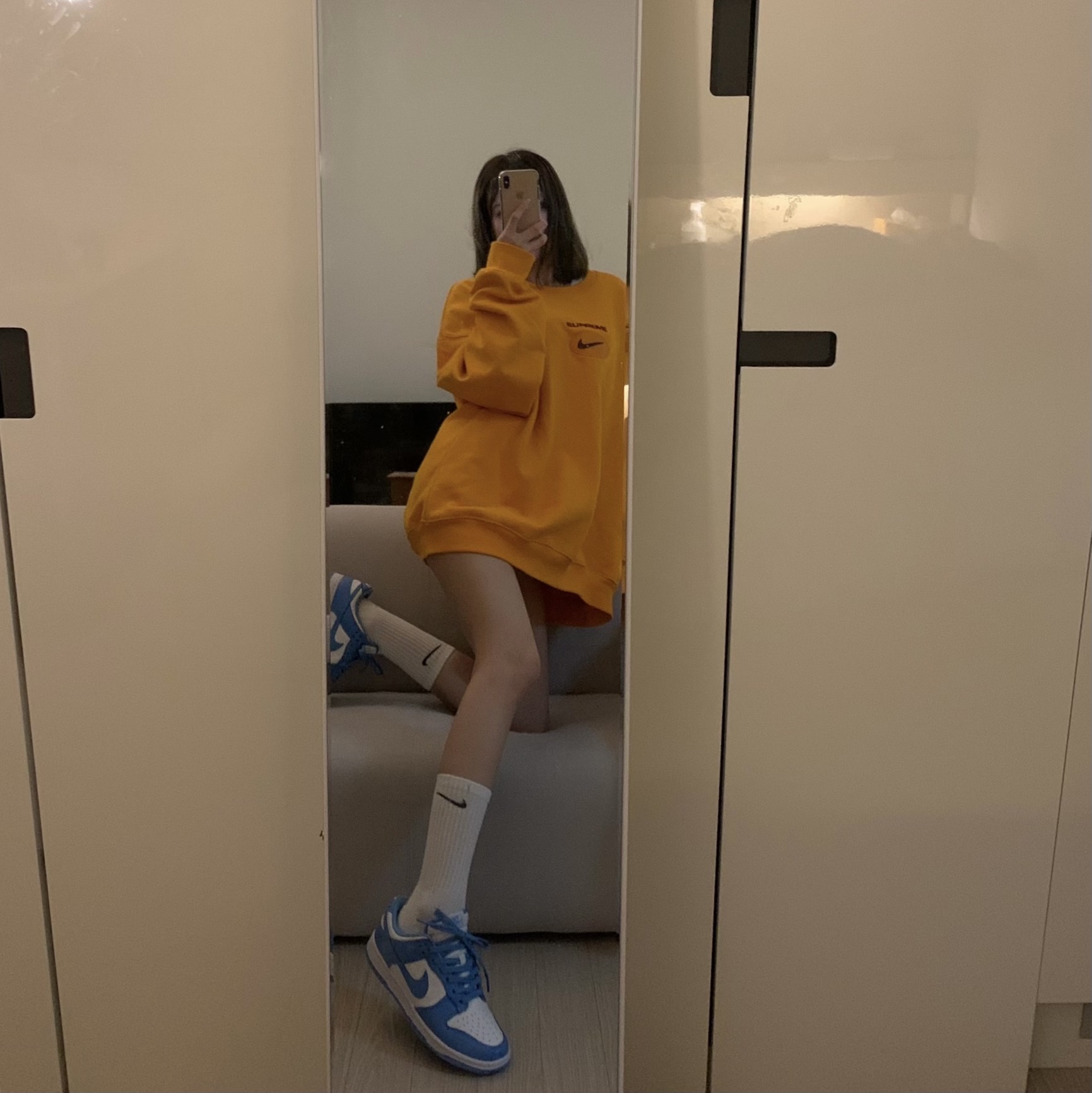 Supreme x Nike Jewel Crewneck Orange - 20FW, Nike Dunk Low Retro University Blue 착용 스타일 - 1