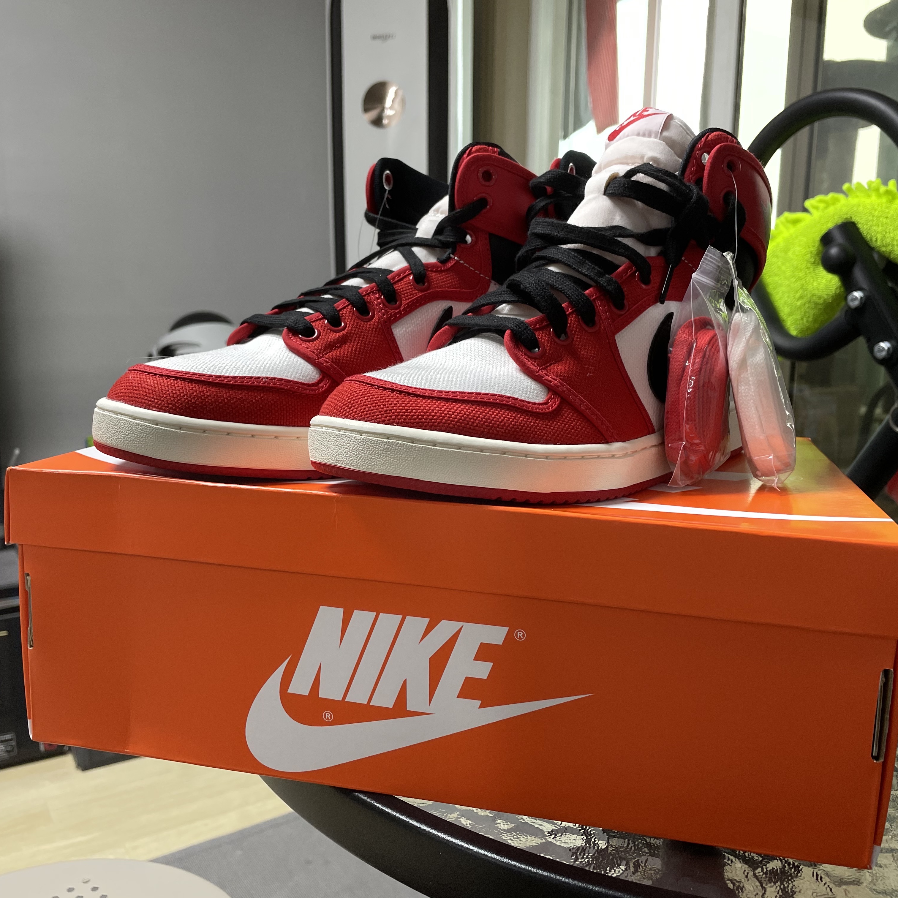 Jordan 1 KO Chicago 2021 착용 스타일