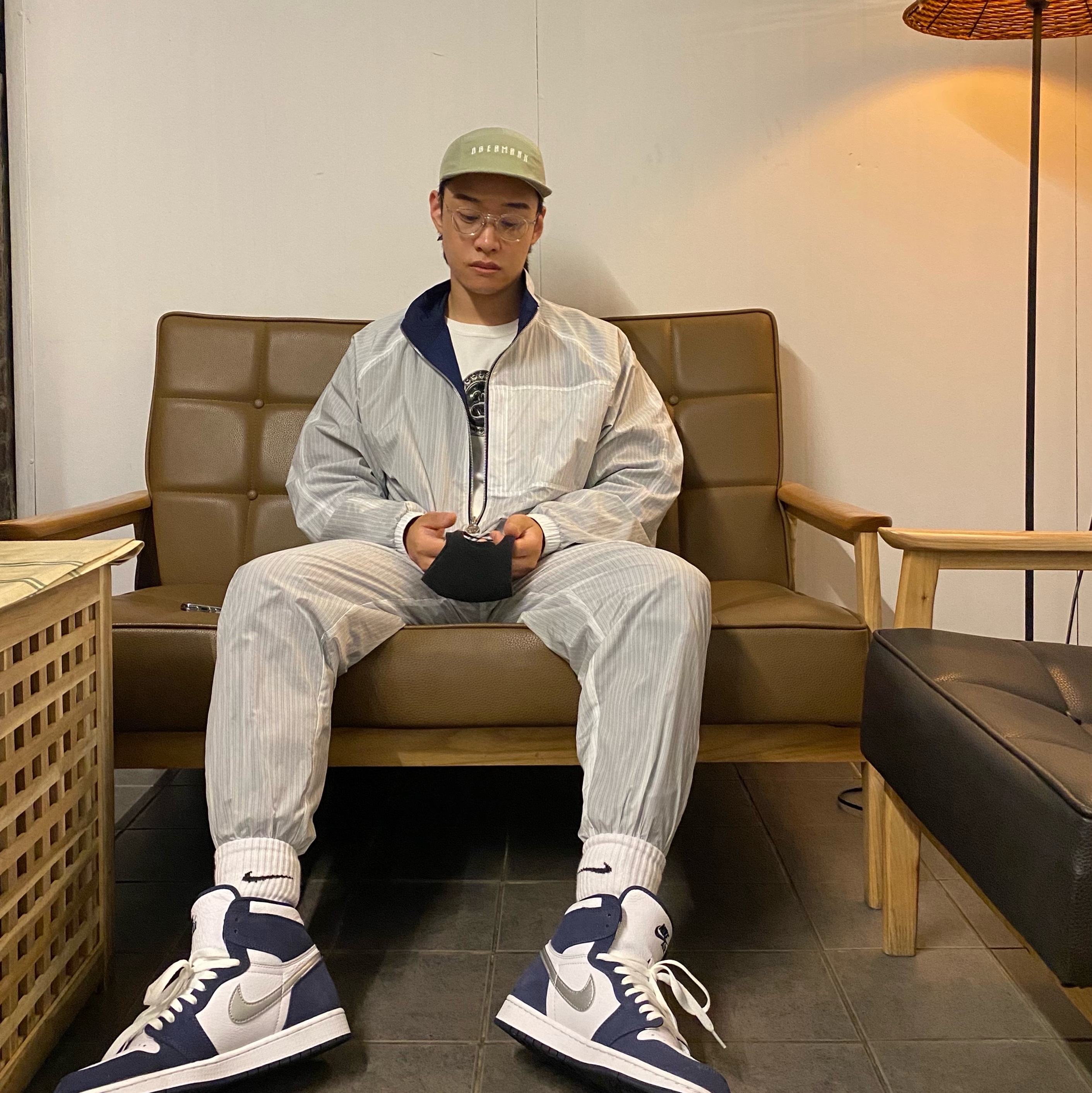 Nike x Stussy Big Swoosh LS T-Shirt White - US/EU, Nike x Kim Jones Reversible Wind Breaker Navy - US/EU 착용 스타일 - 5