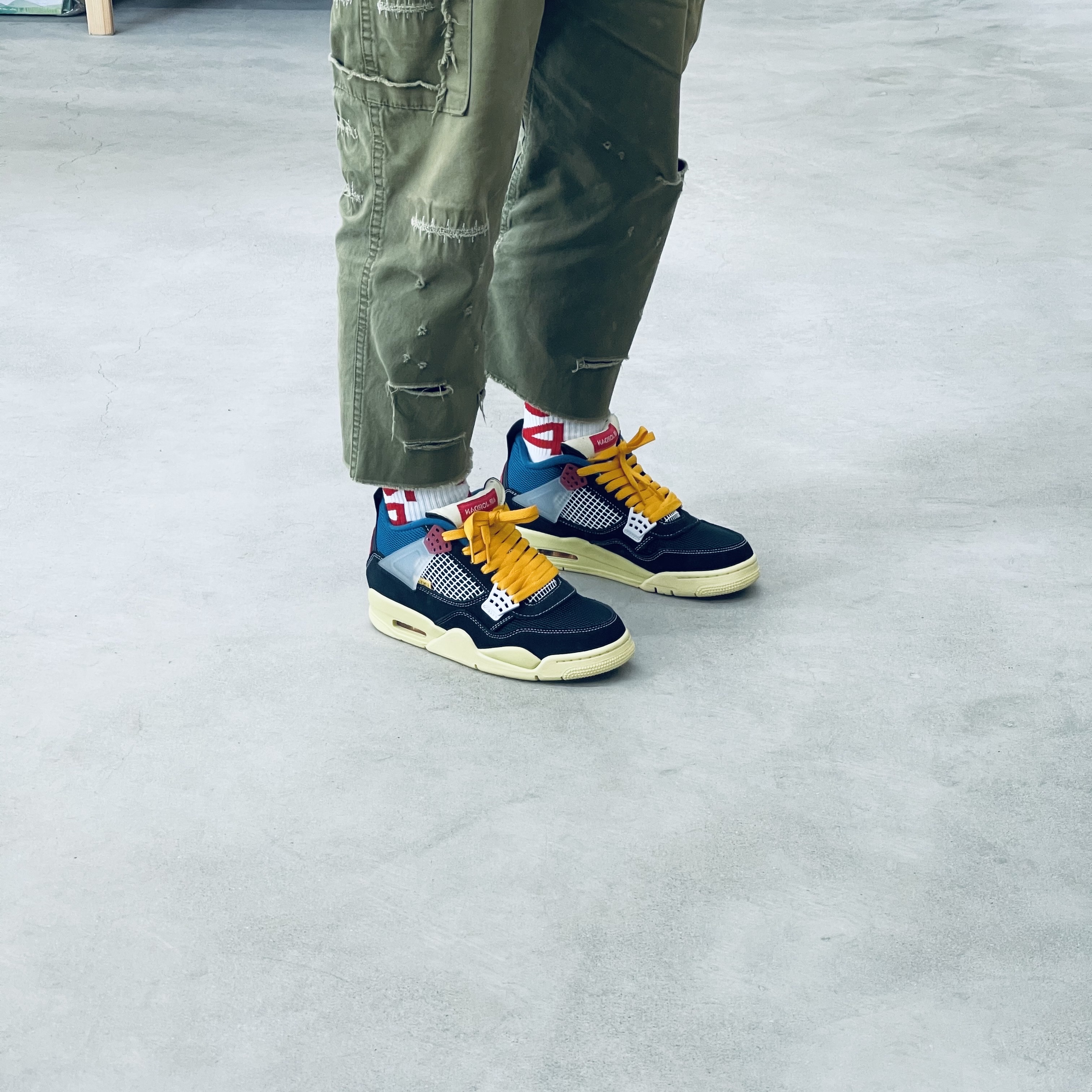 Jordan 4 x Union Retro Off Noir 착용 스타일